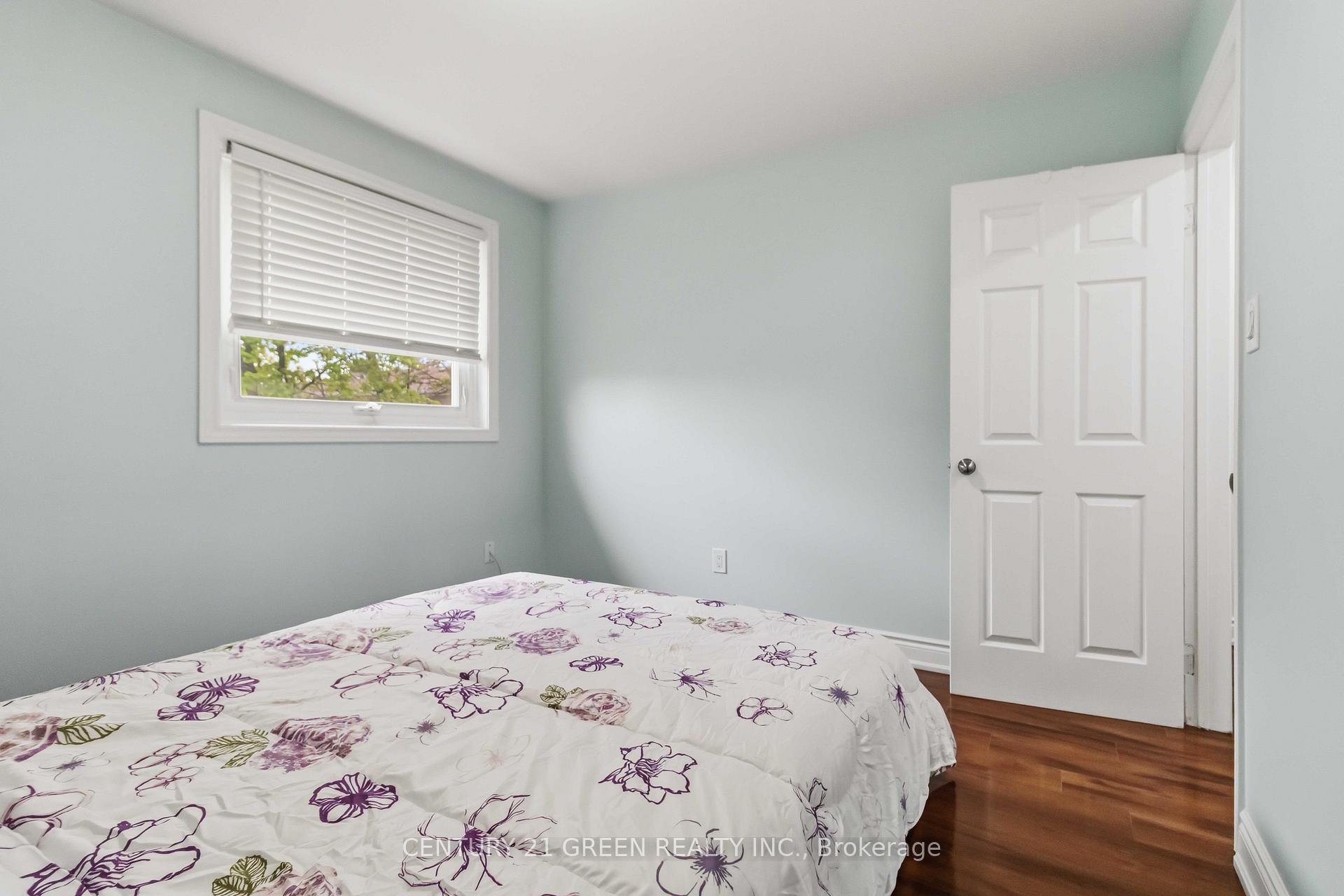 Photo 24 of 74 Davenport Crescent, Brampton, Southgate — HOMEH