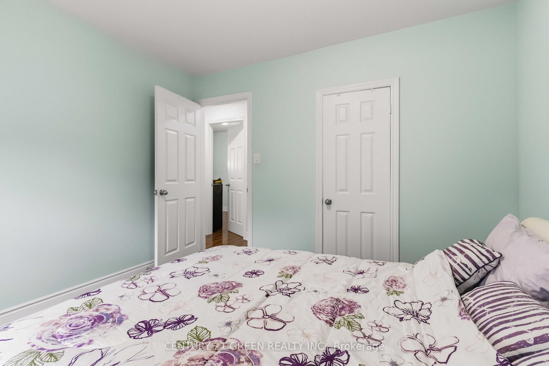 Photo 25 of 74 Davenport Crescent, Brampton, Southgate — HOMEH
