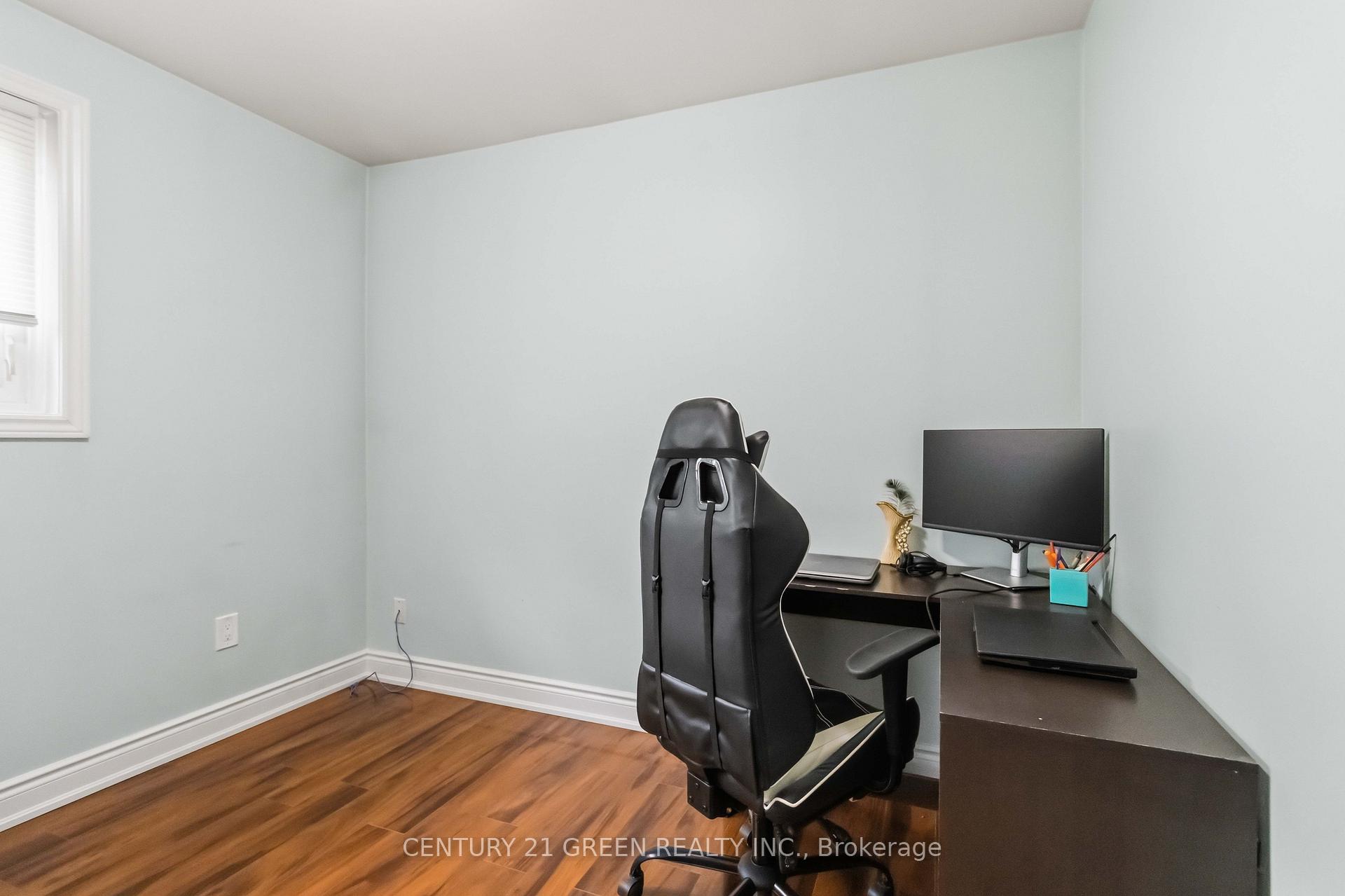 Photo 38 of 74 Davenport Crescent, Brampton, Southgate — HOMEH