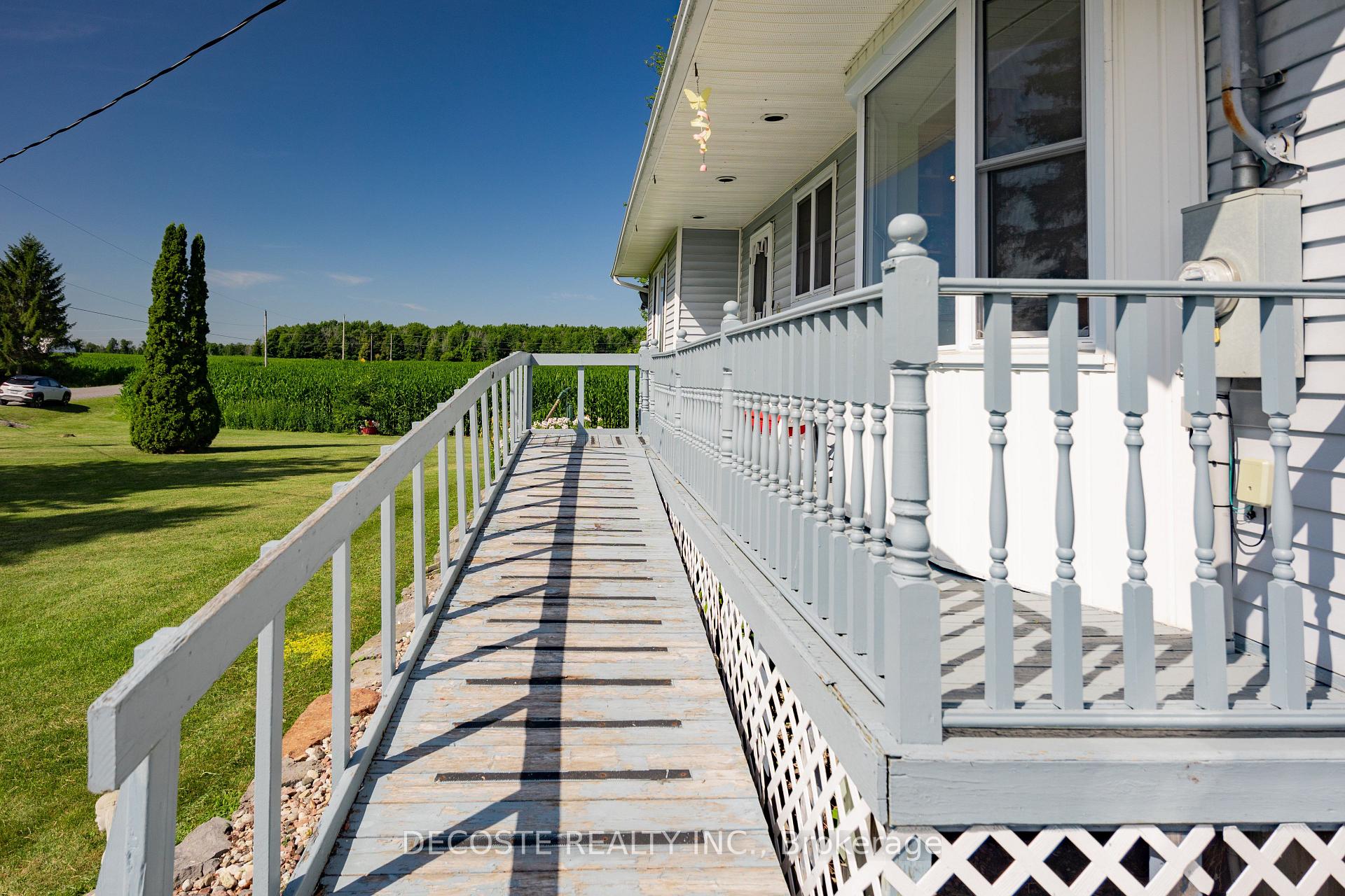 Photo 16 of 12995 River Road, North Dundas, North Dundas (Winchester) Twp — HOMEH