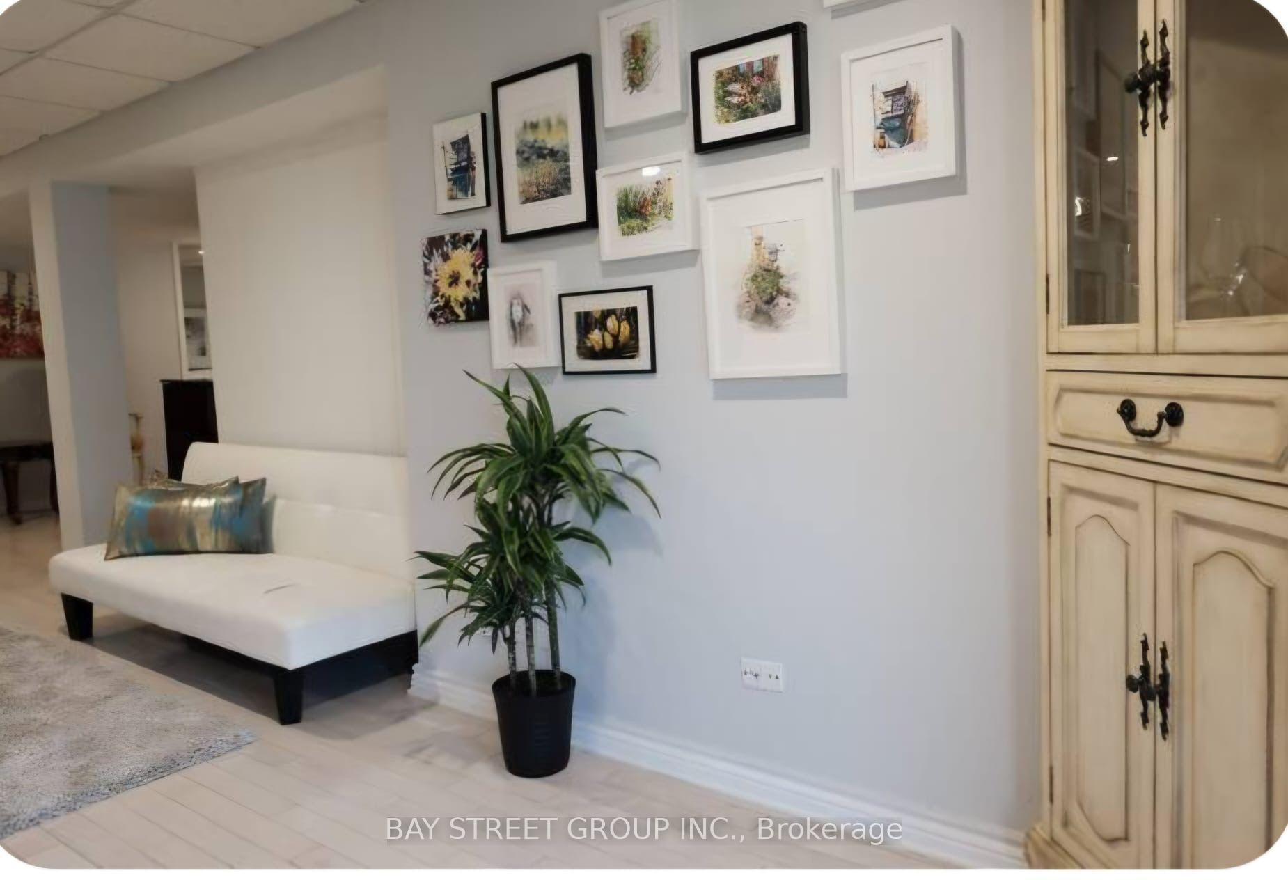 Photo 13 of Unit Lower, 2082 Burbank Drive, Mississauga, Erin Mills — HOMEH