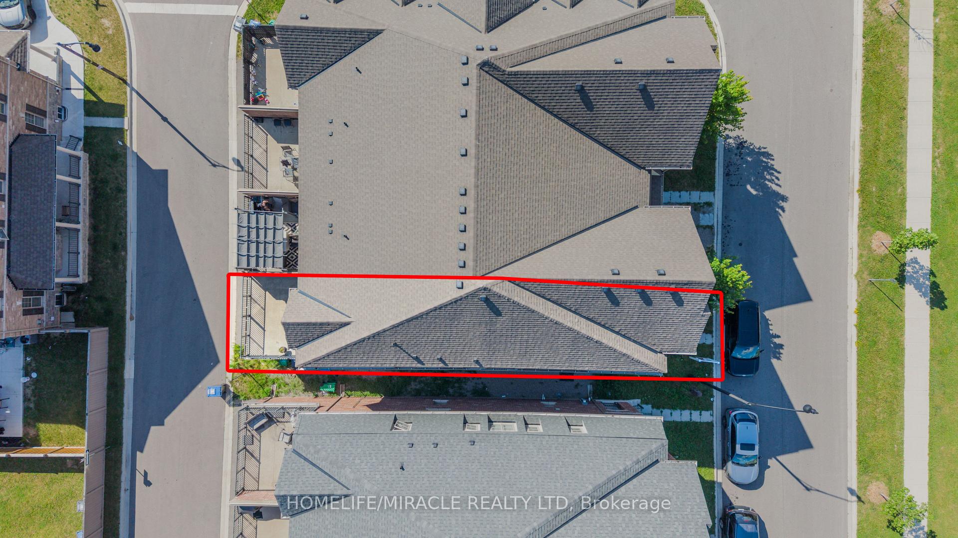 Photo 39 of 11 Finegan Circle, Brampton, Northwest Brampton — HOMEH