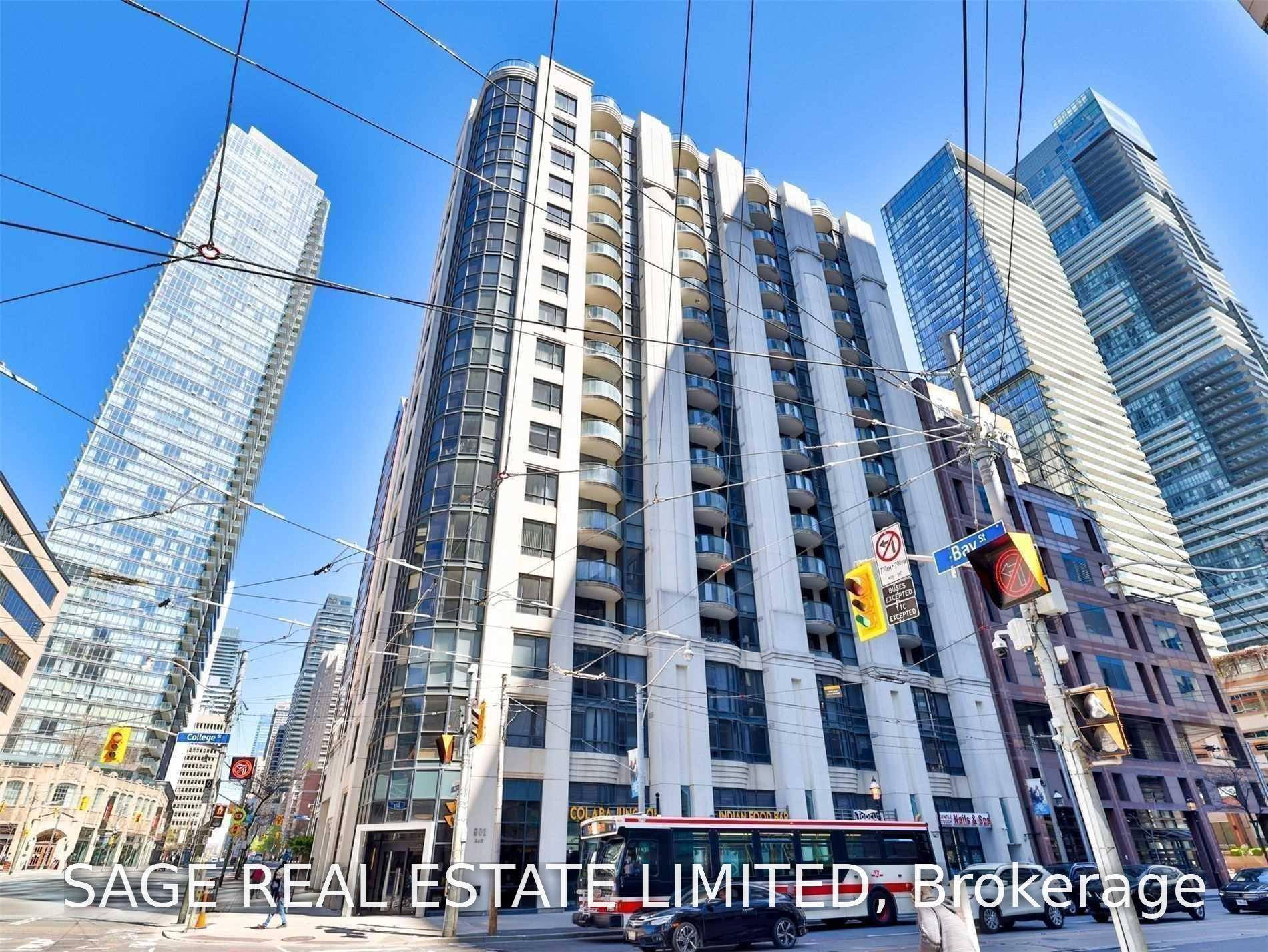 Front of Unit 1101, 801 Bay Street