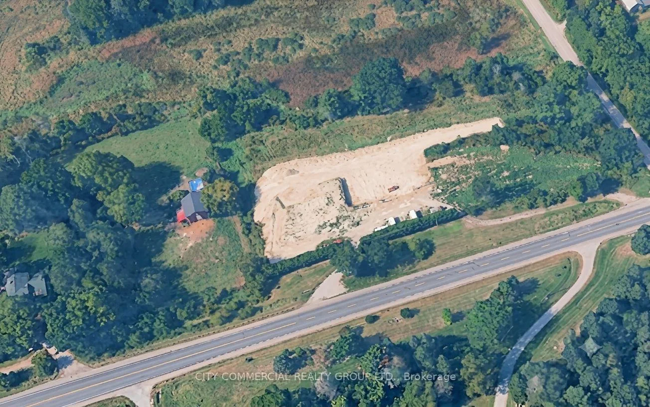 Photo 3 of 14480 Dufferin Street, King, Rural King — HOMEH