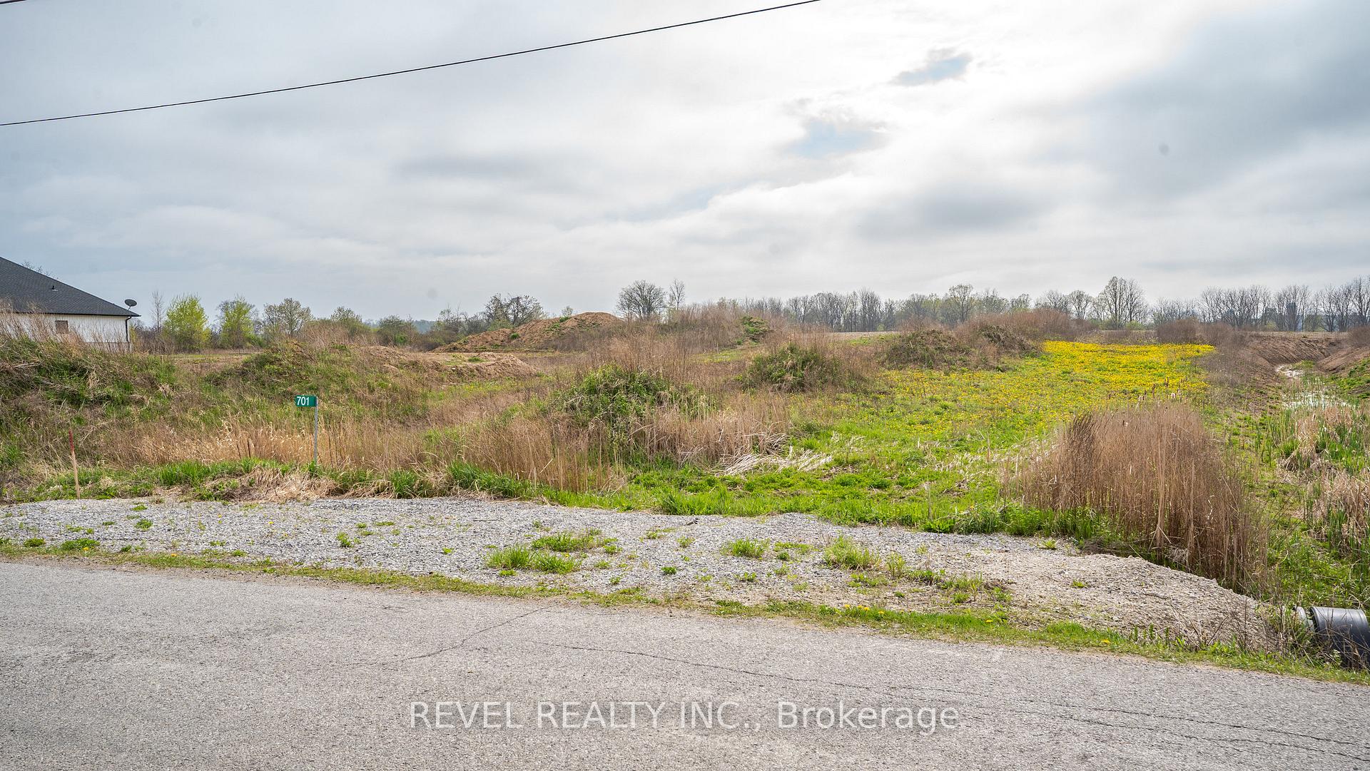 Photo 13 of 701 Villa Nova Road, Norfolk, Townsend — HOMEH