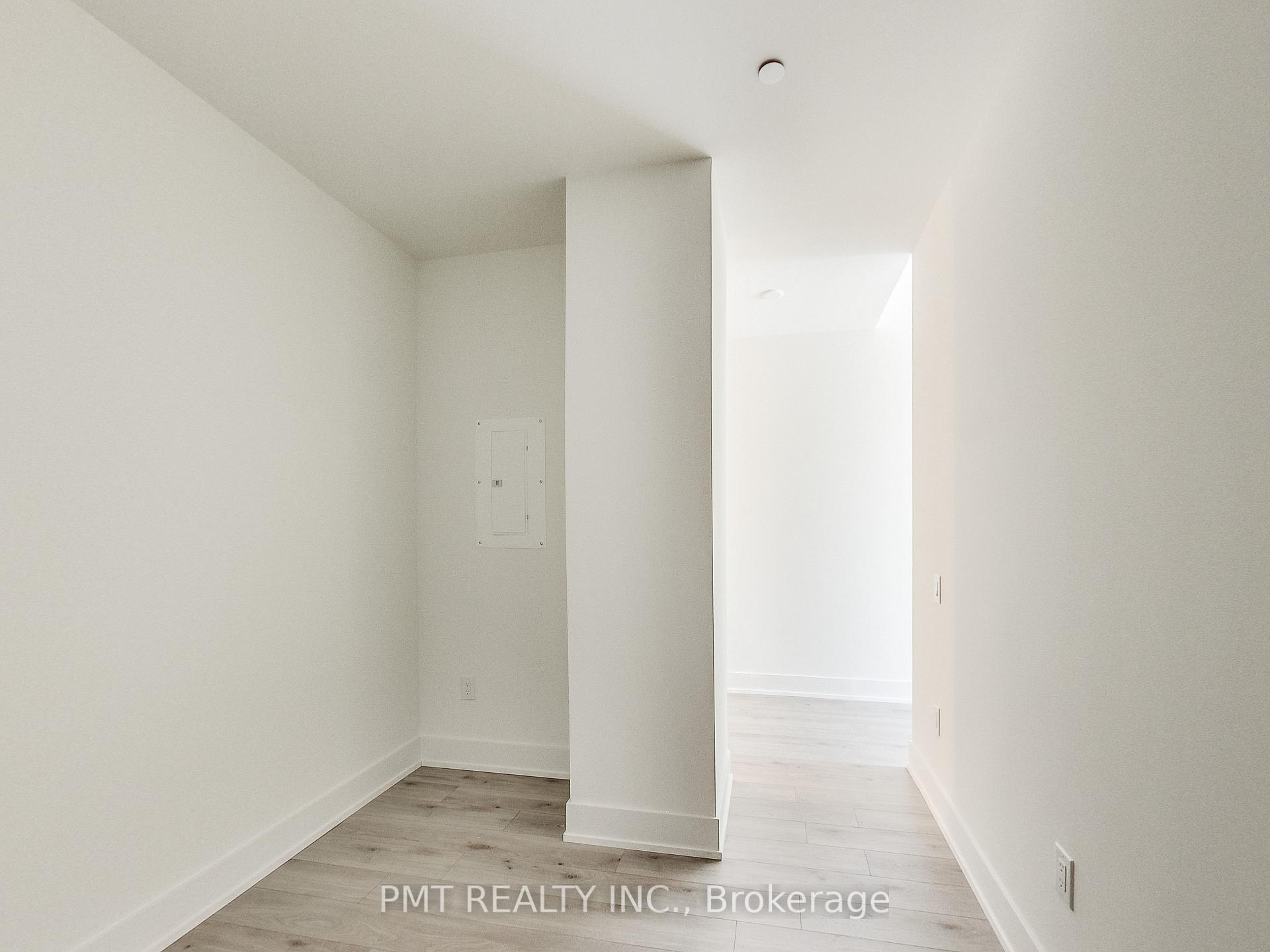 Photo 11 of Unit 1525, 111 St. Clair Avenue W, Toronto, Yonge-St. Clair — HOMEH