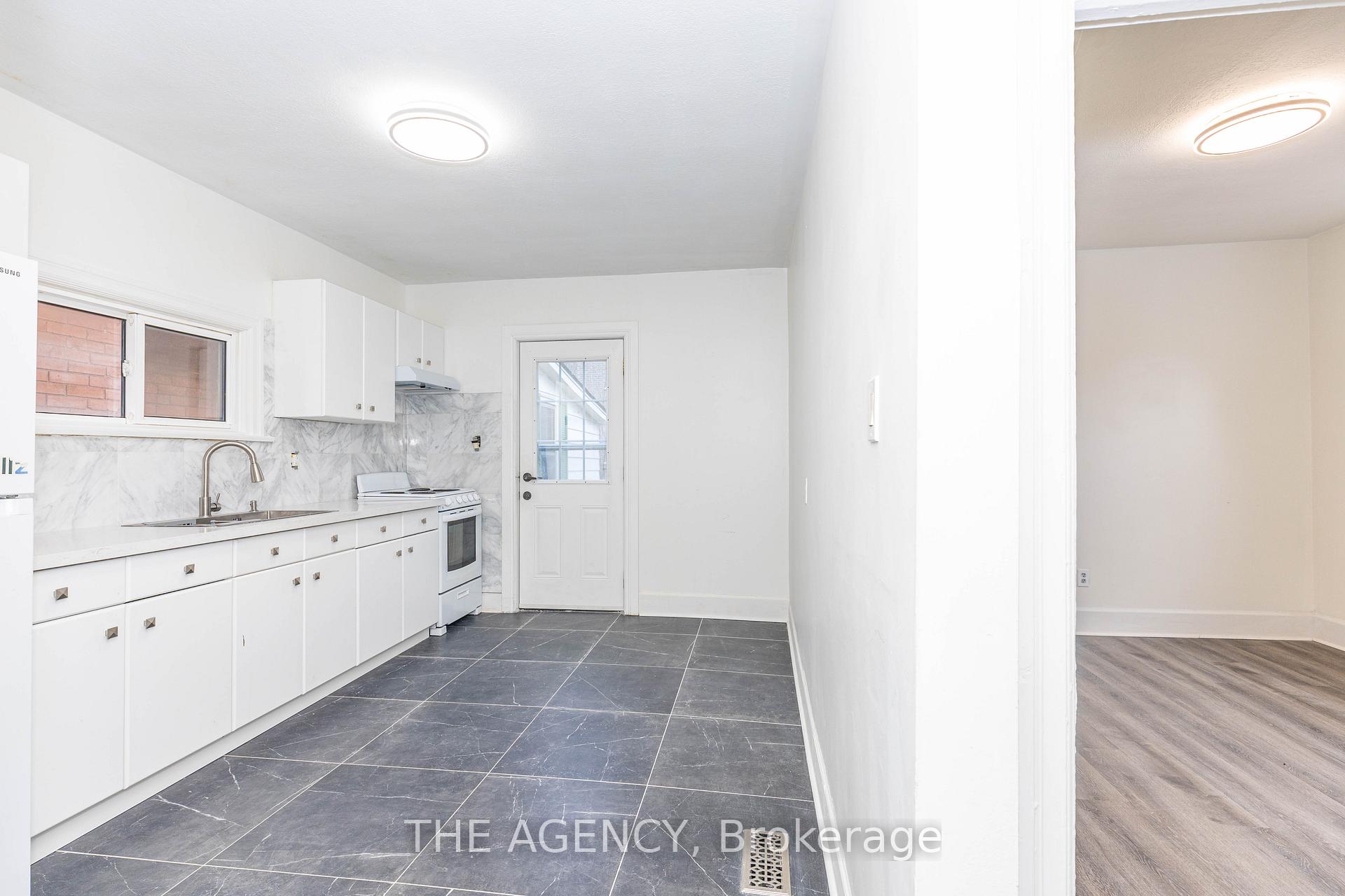 Photo 7 of 63 Hogarth Street, Oshawa, Central — HOMEH