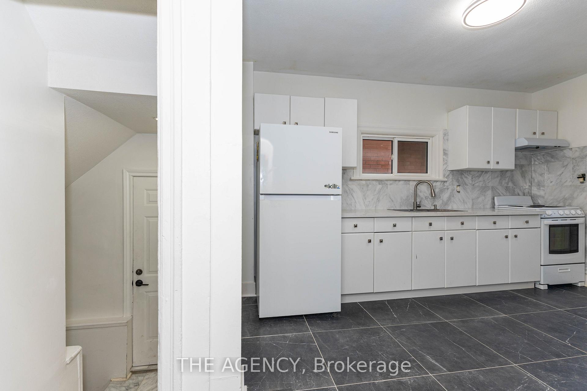 Photo 17 of 63 Hogarth Street, Oshawa, Central — HOMEH