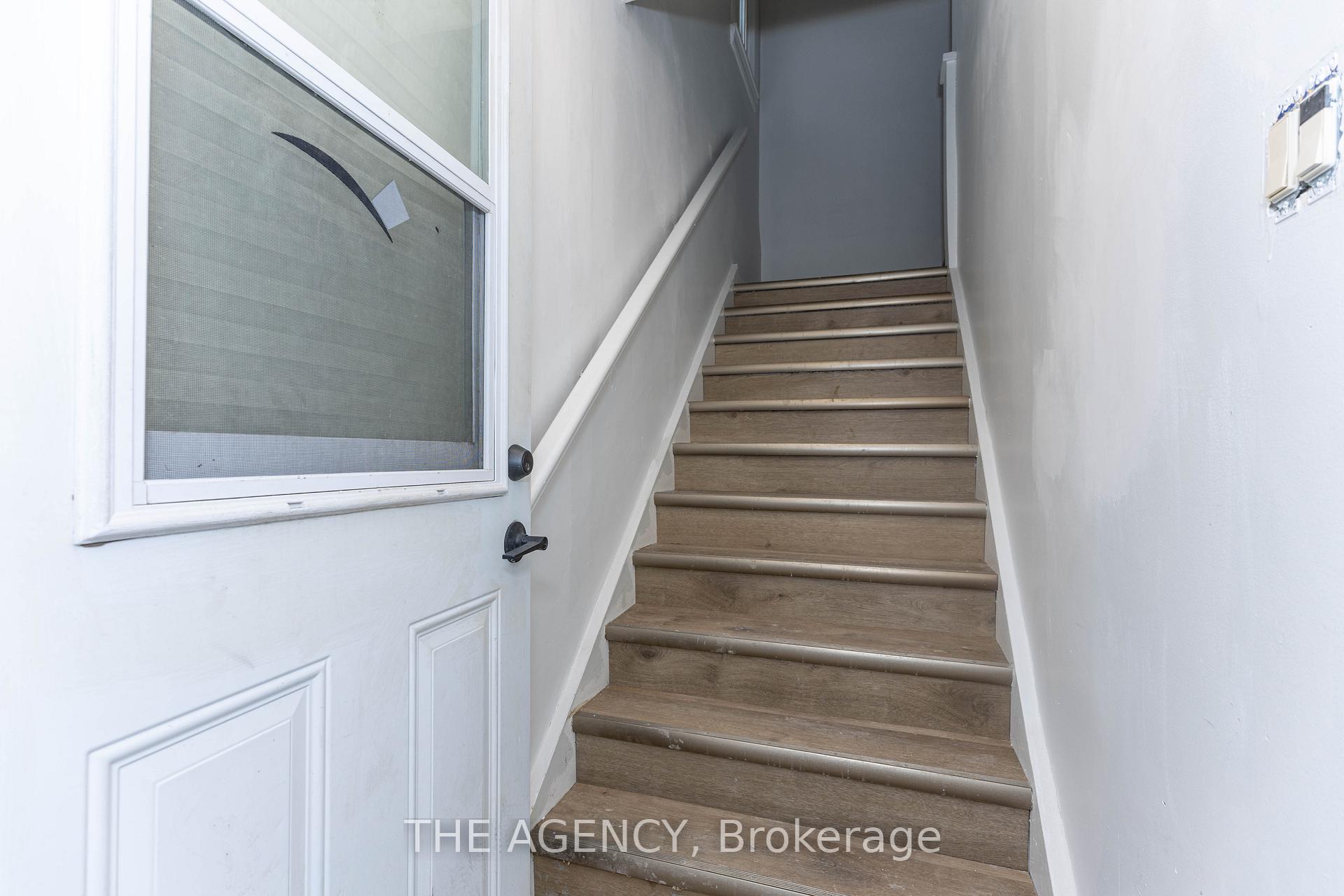 Photo 20 of 63 Hogarth Street, Oshawa, Central — HOMEH