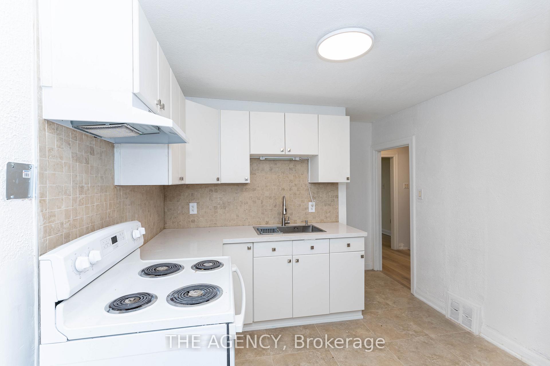Photo 22 of 63 Hogarth Street, Oshawa, Central — HOMEH