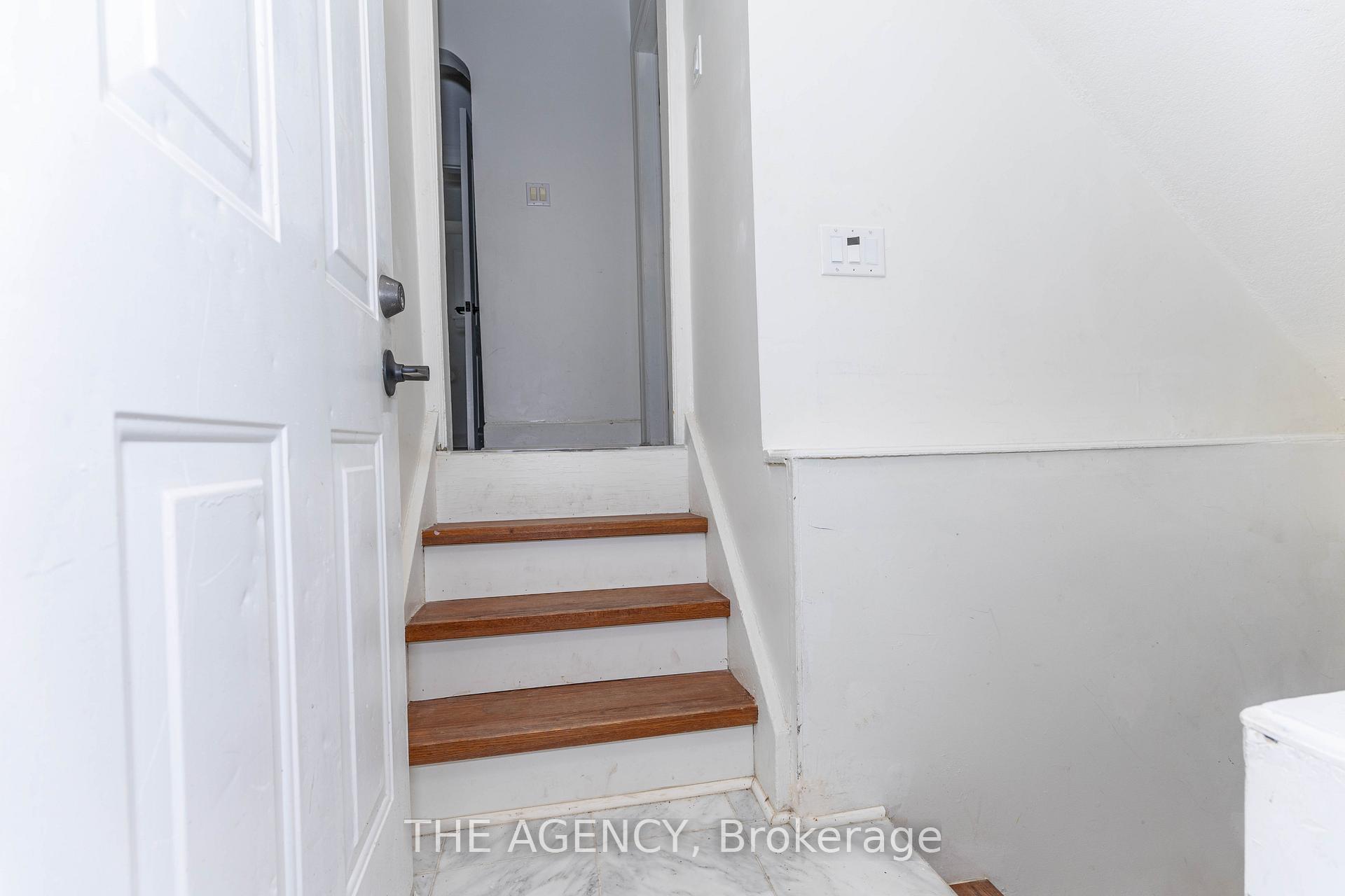 Photo 35 of 63 Hogarth Street, Oshawa, Central — HOMEH