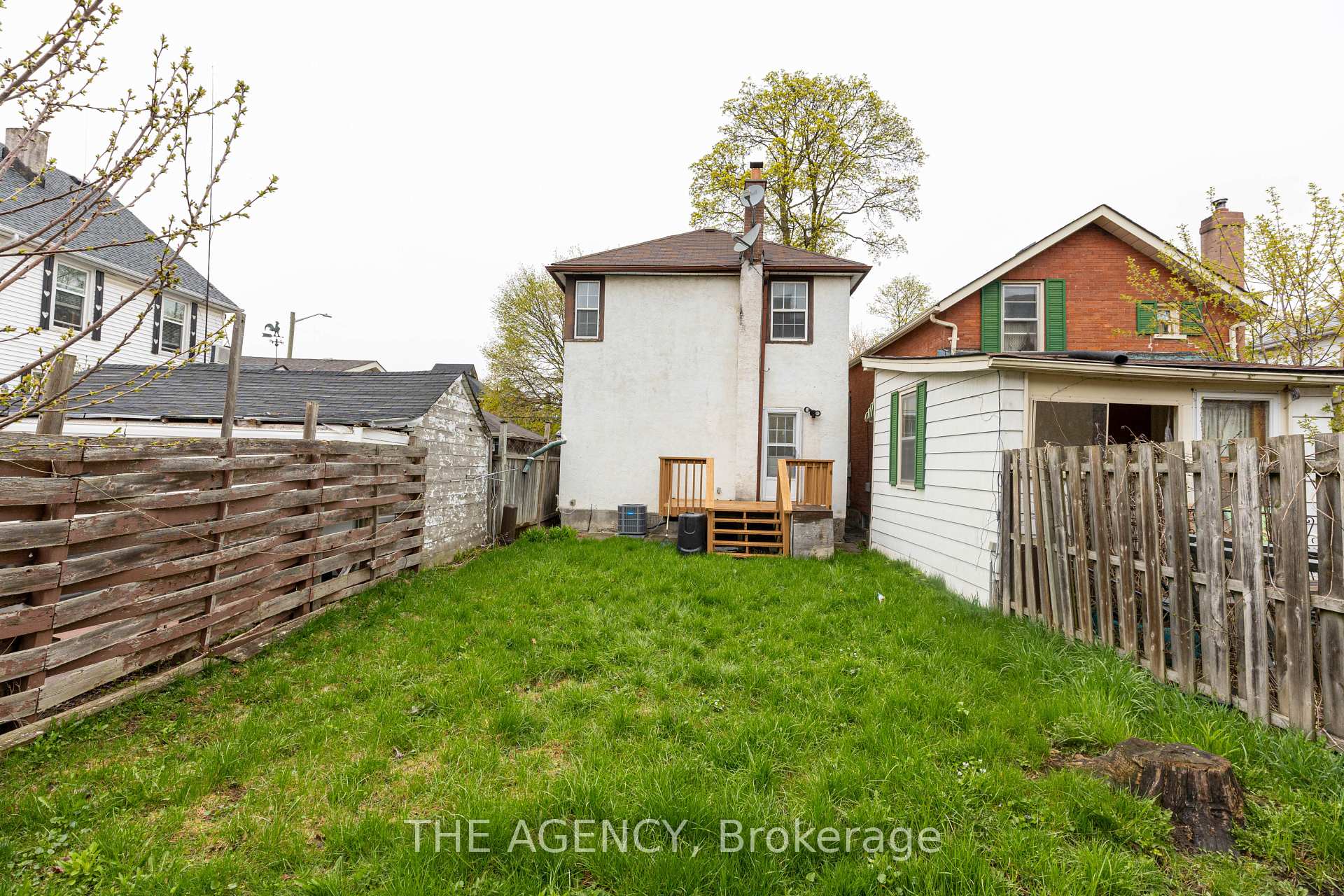 Photo 46 of 63 Hogarth Street, Oshawa, Central — HOMEH