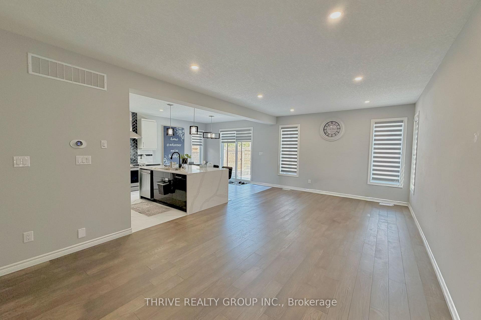 Photo 5 of 1340 John Kenney Drive, London, North S — HOMEH