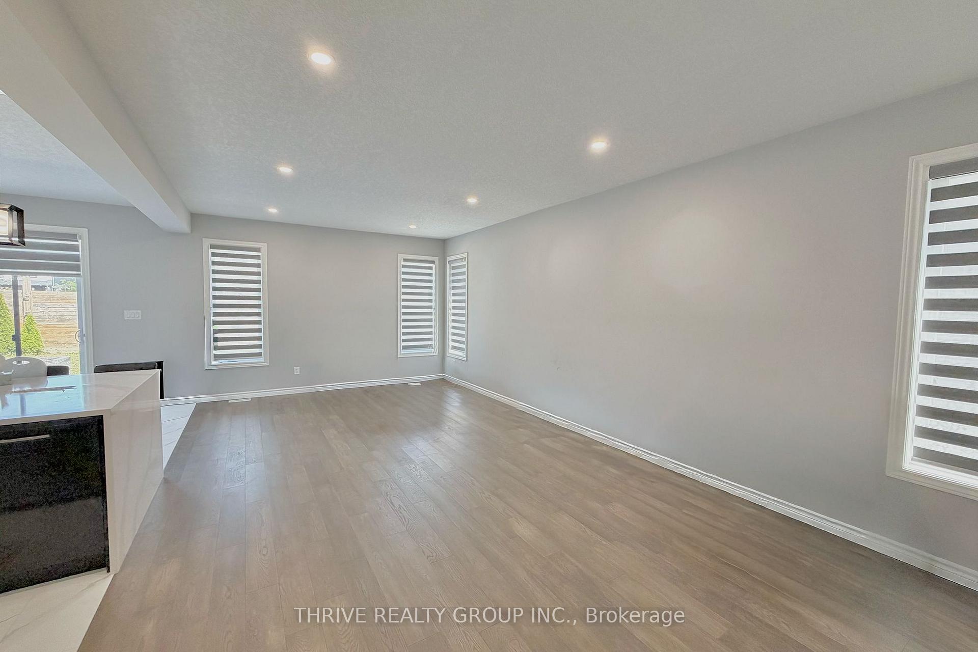 Photo 6 of 1340 John Kenney Drive, London, North S — HOMEH