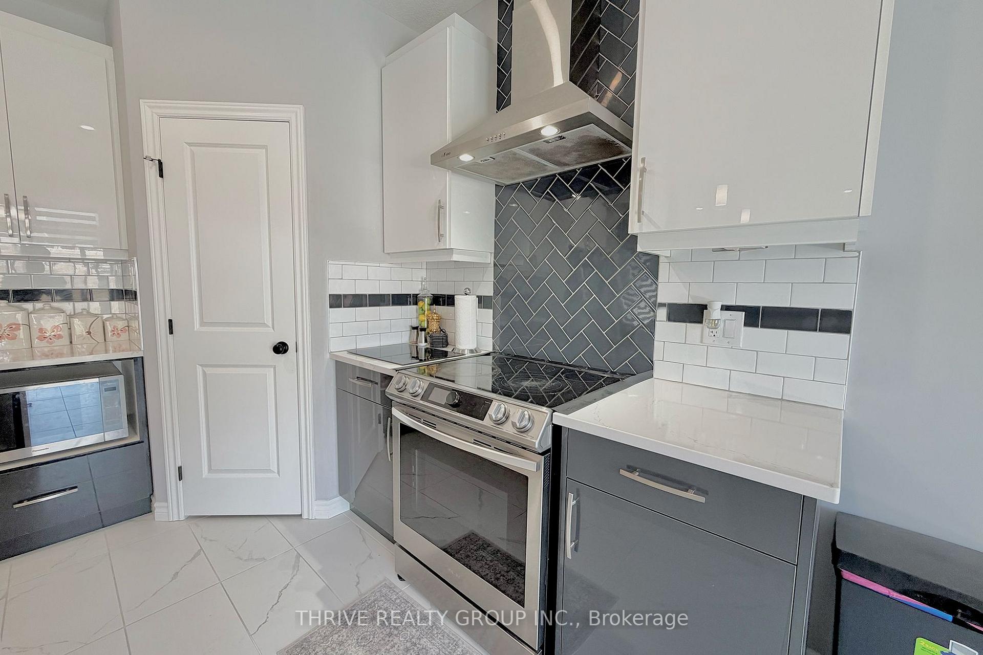 Photo 9 of 1340 John Kenney Drive, London, North S — HOMEH