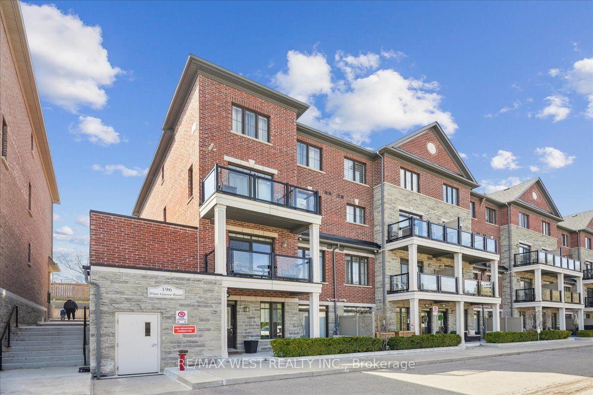Photo 1 of Unit 25, 196 Pine Grove Road, Vaughan, Islington Woods — HOMEH