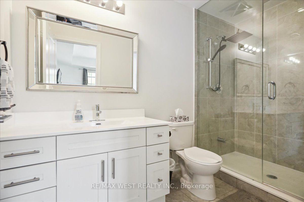Photo 6 of Unit 25, 196 Pine Grove Road, Vaughan, Islington Woods — HOMEH