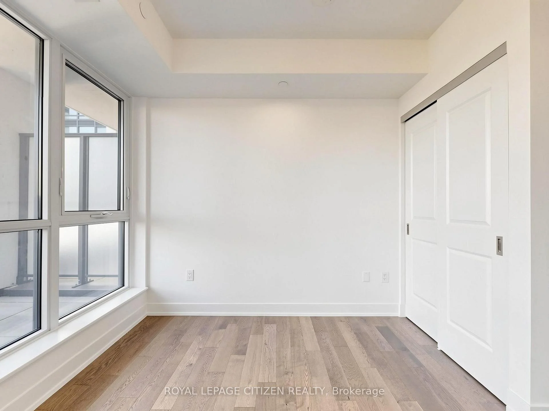 Photo 40 of Unit 907, 1063 Douglas McCurdy Comm, Mississauga, Lakeview — HOMEH