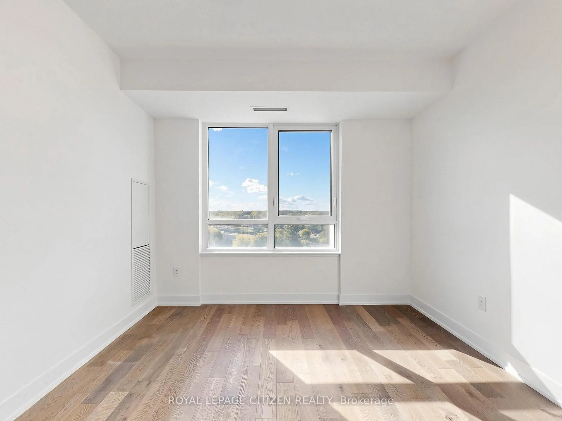 Photo 54 of Unit 907, 1063 Douglas McCurdy Comm, Mississauga, Lakeview — HOMEH