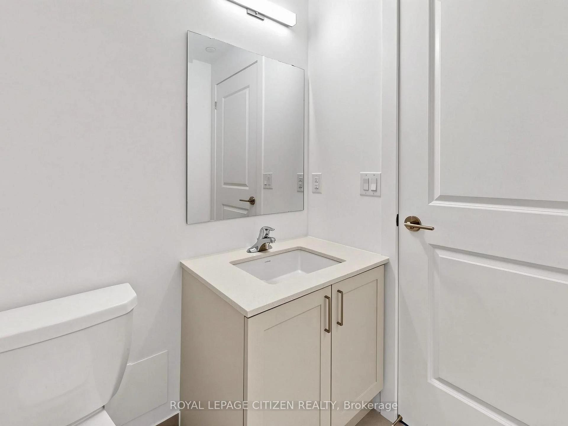 Photo 58 of Unit 907, 1063 Douglas McCurdy Comm, Mississauga, Lakeview — HOMEH