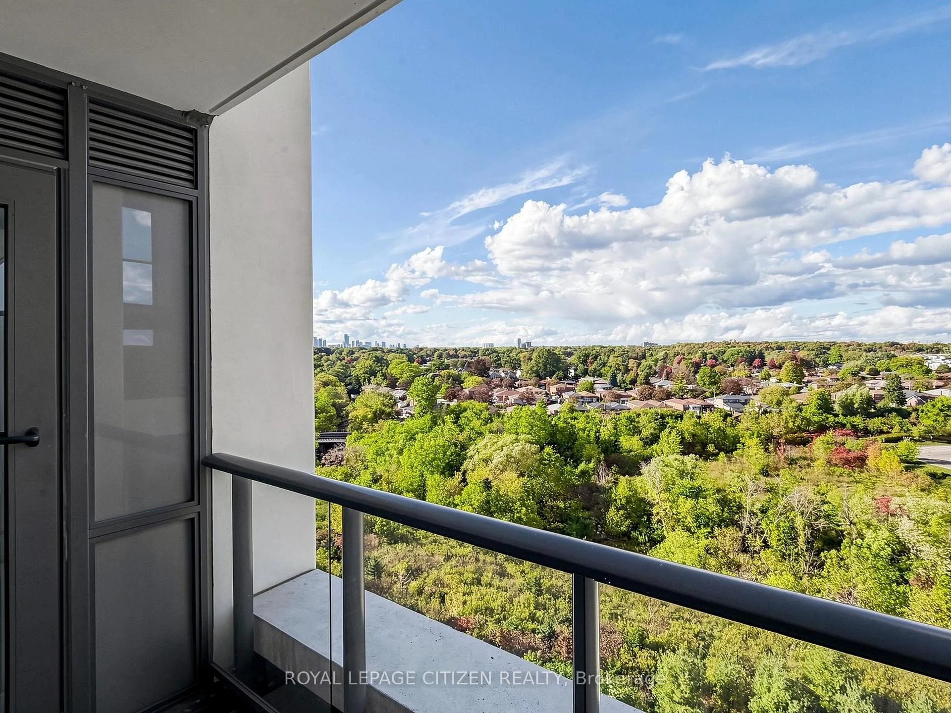 Photo 63 of Unit 907, 1063 Douglas McCurdy Comm, Mississauga, Lakeview — HOMEH
