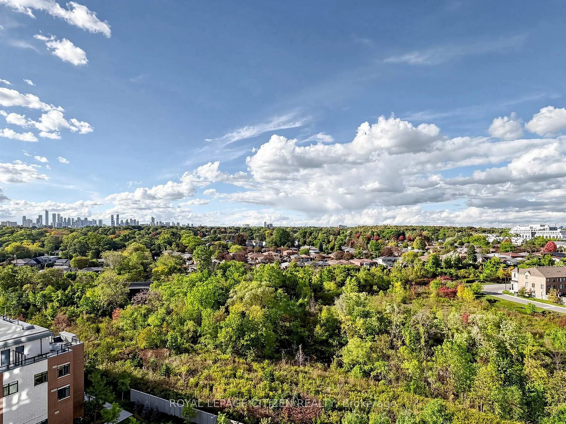 Photo 64 of Unit 907, 1063 Douglas McCurdy Comm, Mississauga, Lakeview — HOMEH