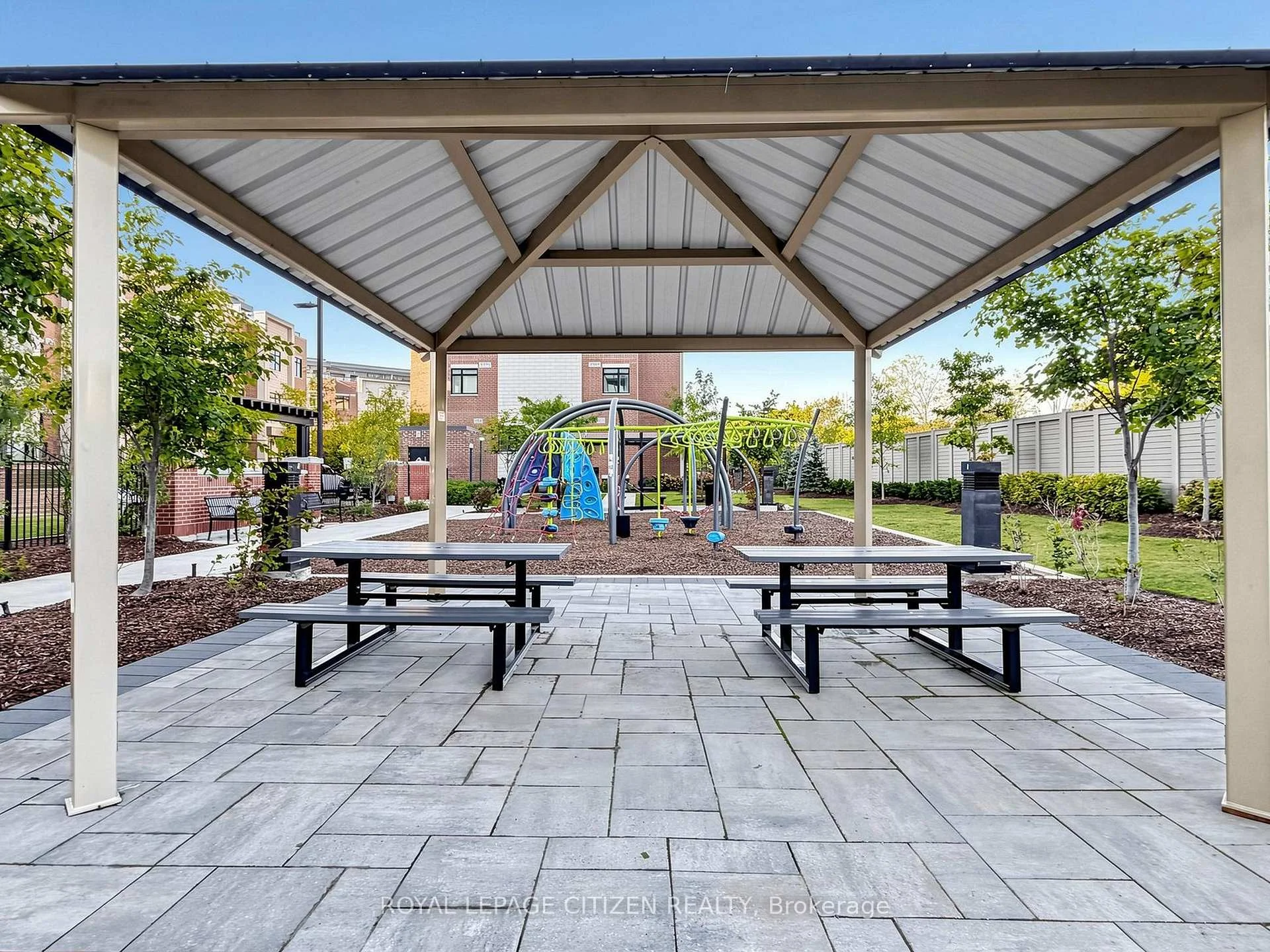 Photo 69 of Unit 907, 1063 Douglas McCurdy Comm, Mississauga, Lakeview — HOMEH