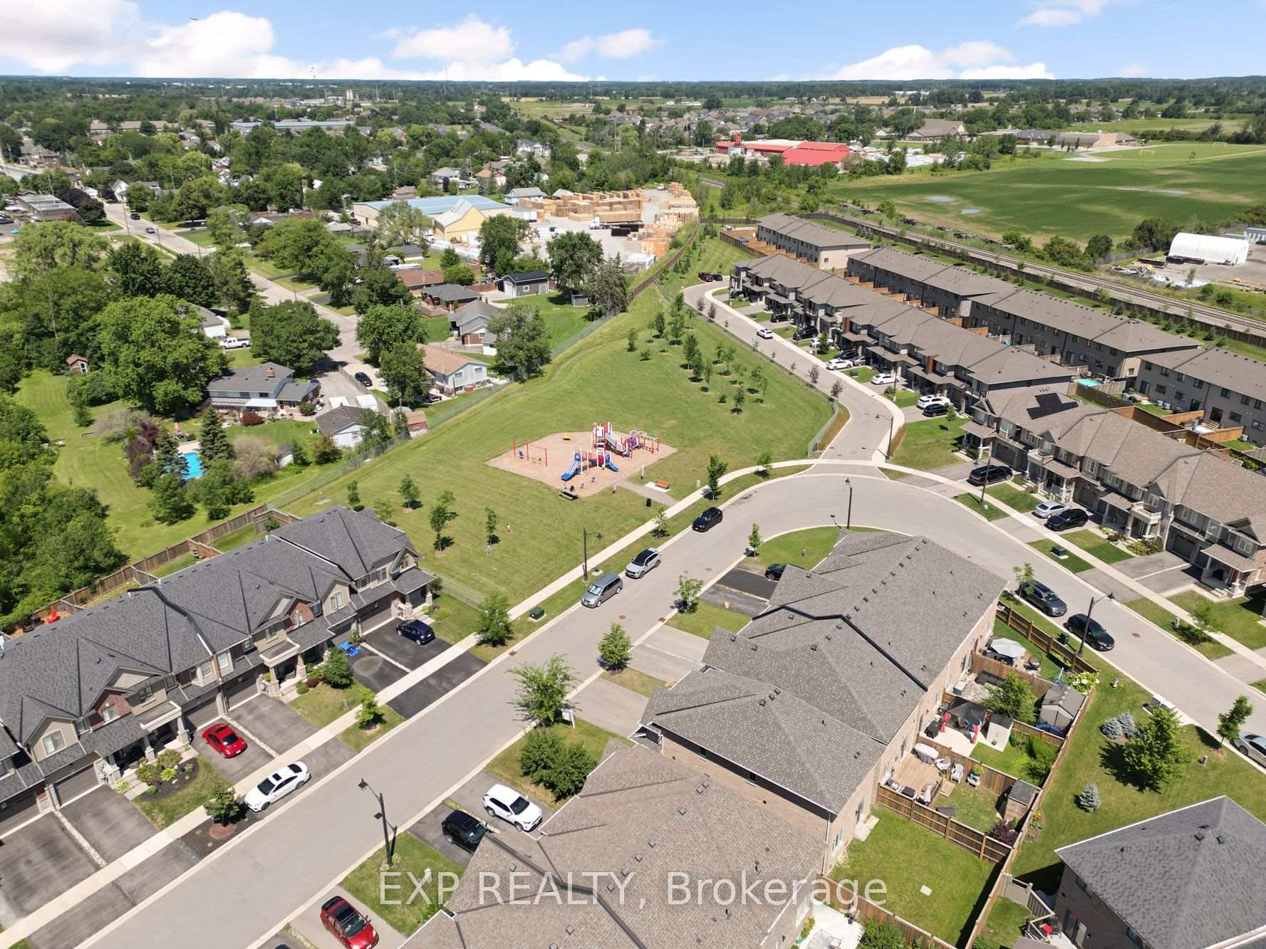 Photo 31 of 82 Dennis Drive, West Lincoln, Smithville — HOMEH