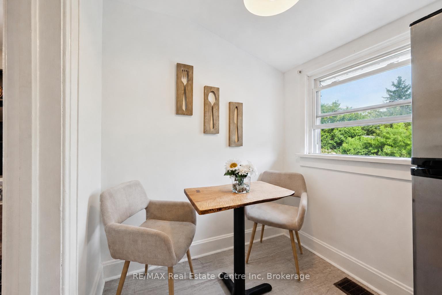 Photo 21 of 314 Paisley Road, Guelph, Junction/Onward Willow — HOMEH