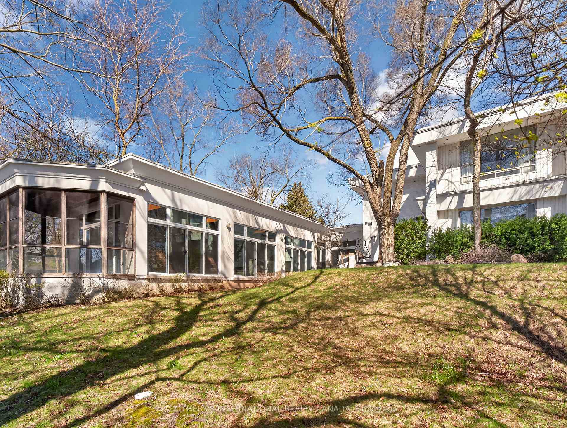 Photo 20 of 39 Burton Road, Toronto, Forest Hill South — HOMEH