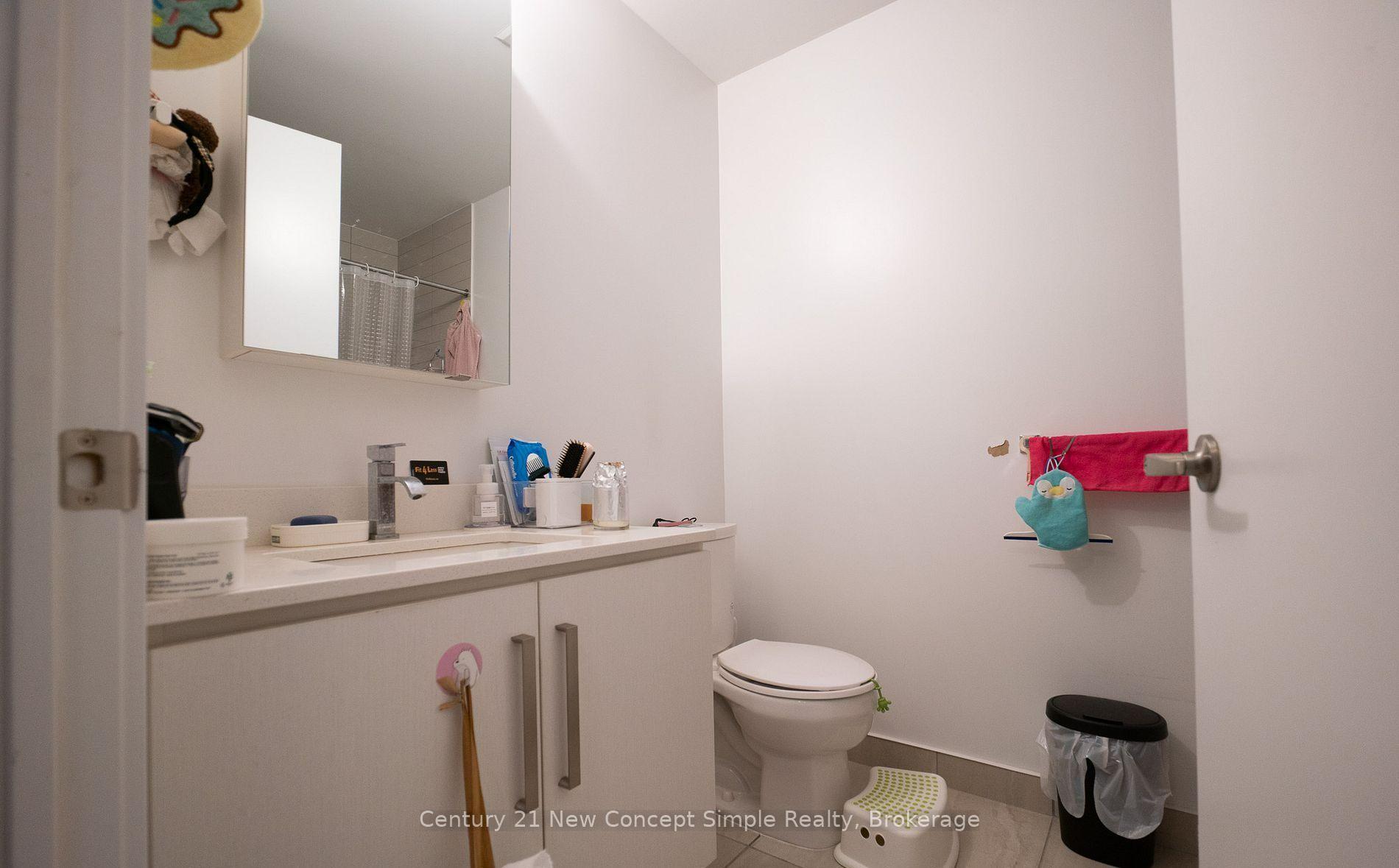 Photo 5 of Unit 2603, 5180 Yonge Street, North York, Willowdale West — HOMEH