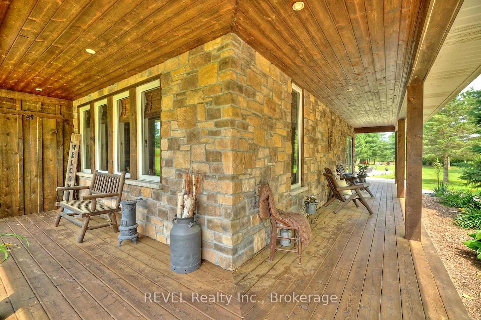 Photo 10 of 9695 Grassy Brook Road, Niagara Falls, Schisler — HOMEH
