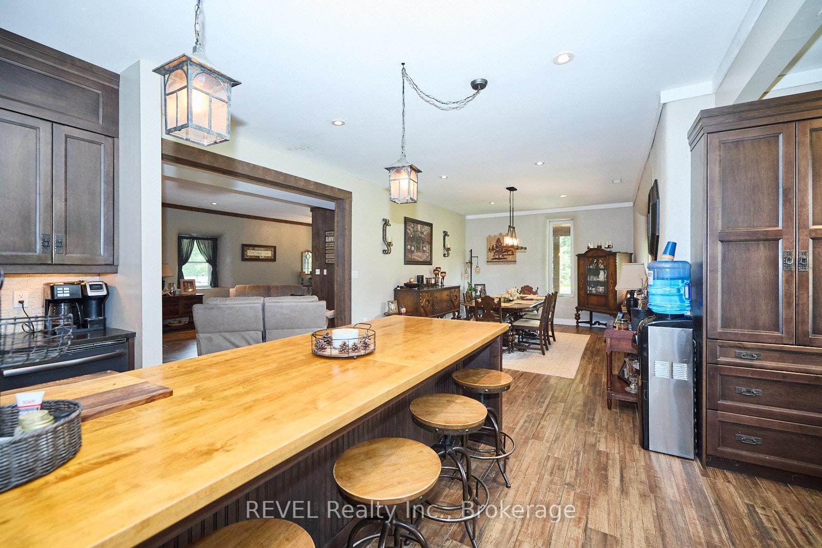 Photo 21 of 9695 Grassy Brook Road, Niagara Falls, Schisler — HOMEH