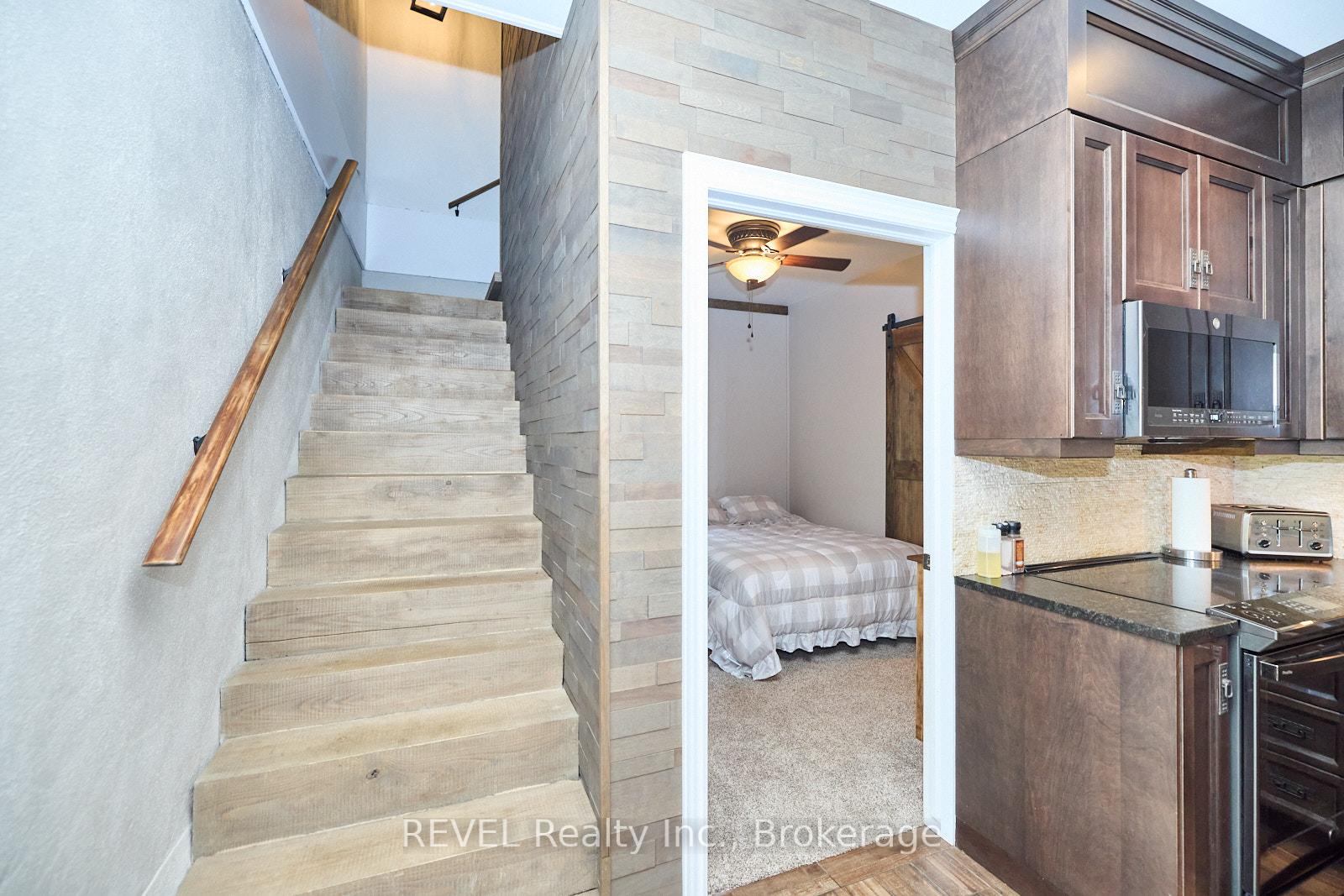 Photo 29 of 9695 Grassy Brook Road, Niagara Falls, Schisler — HOMEH