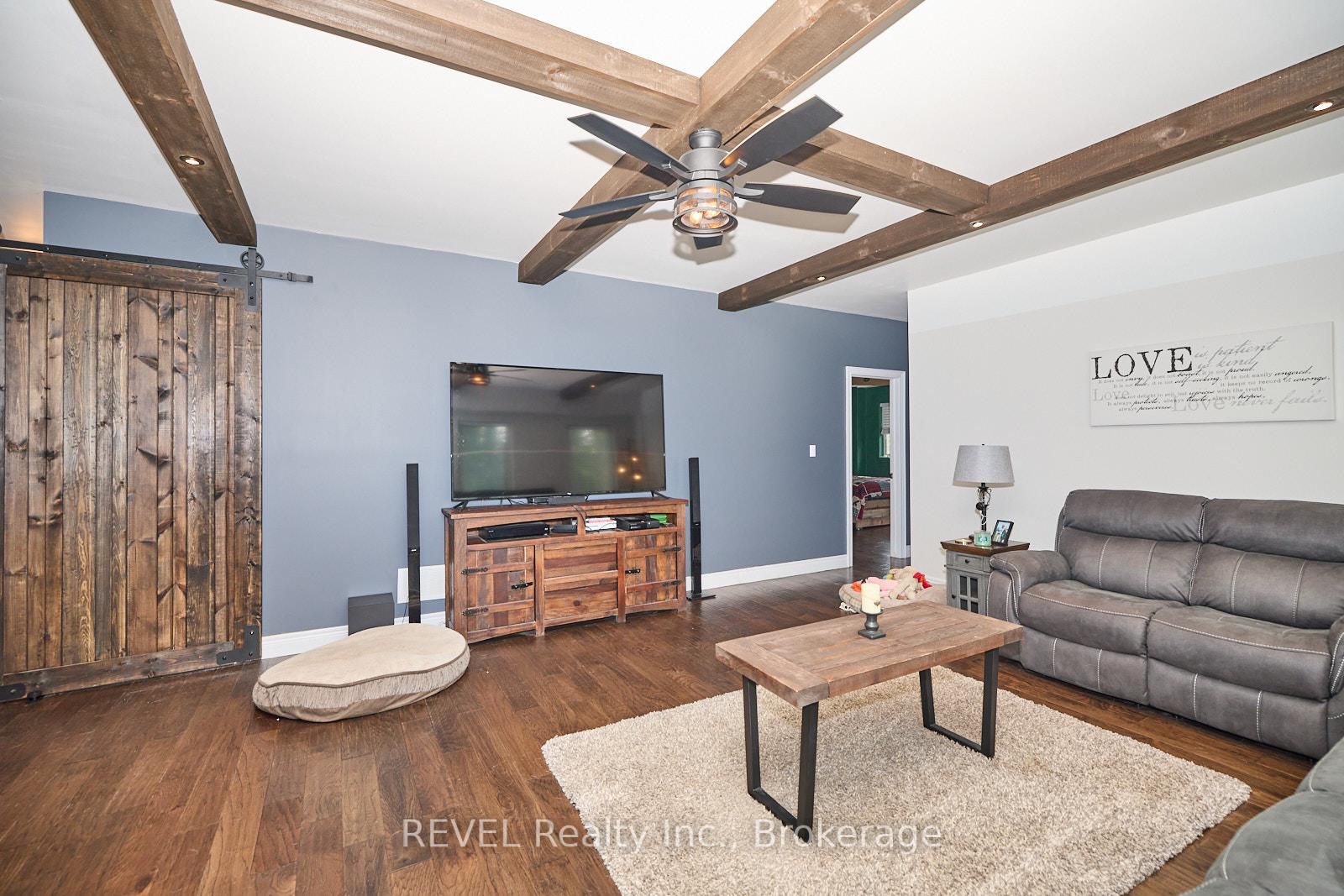 Photo 33 of 9695 Grassy Brook Road, Niagara Falls, Schisler — HOMEH