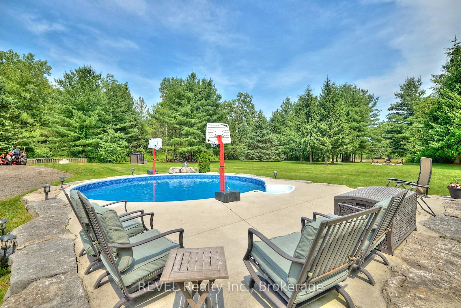 Photo 43 of 9695 Grassy Brook Road, Niagara Falls, Schisler — HOMEH