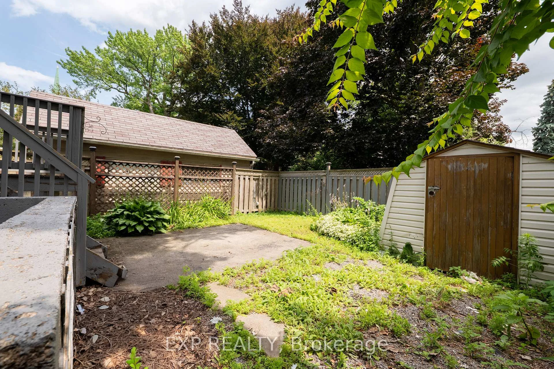 Photo 8 of 220 Geneva Street, St. Catharines, Downtown — HOMEH