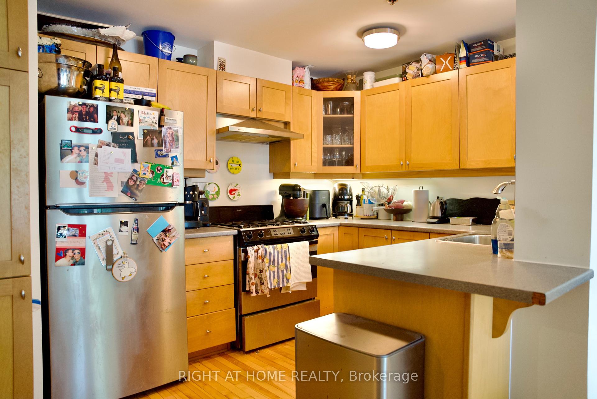 Photo 12 of Unit 109, 400 Mcleod Street, Ottawa, Ottawa Centre — HOMEH