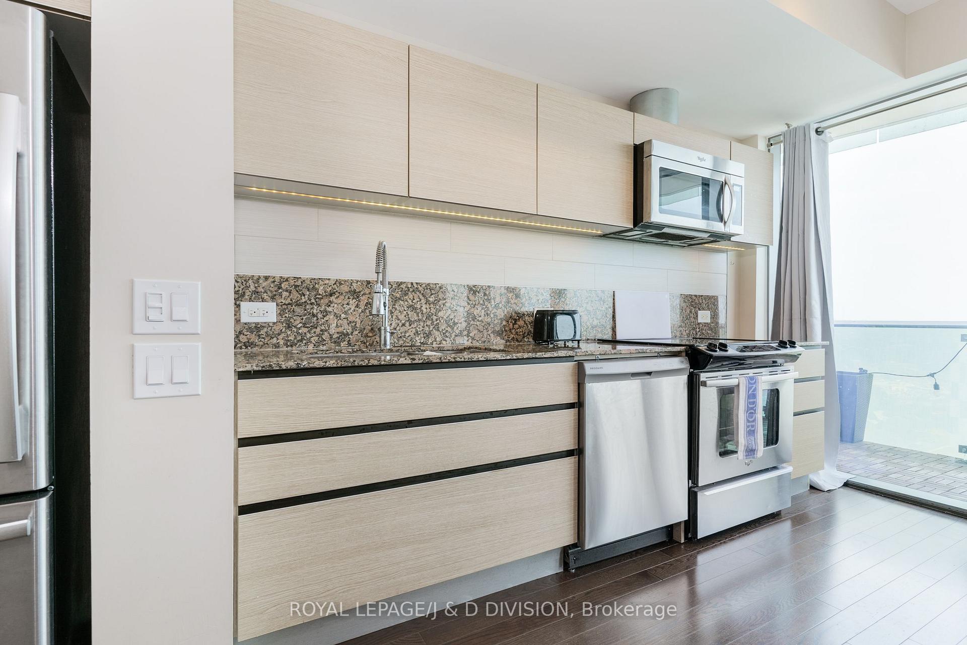 Photo 7 of Unit 3105, 390 Cherry Street, Toronto, Waterfront Communities — HOMEH