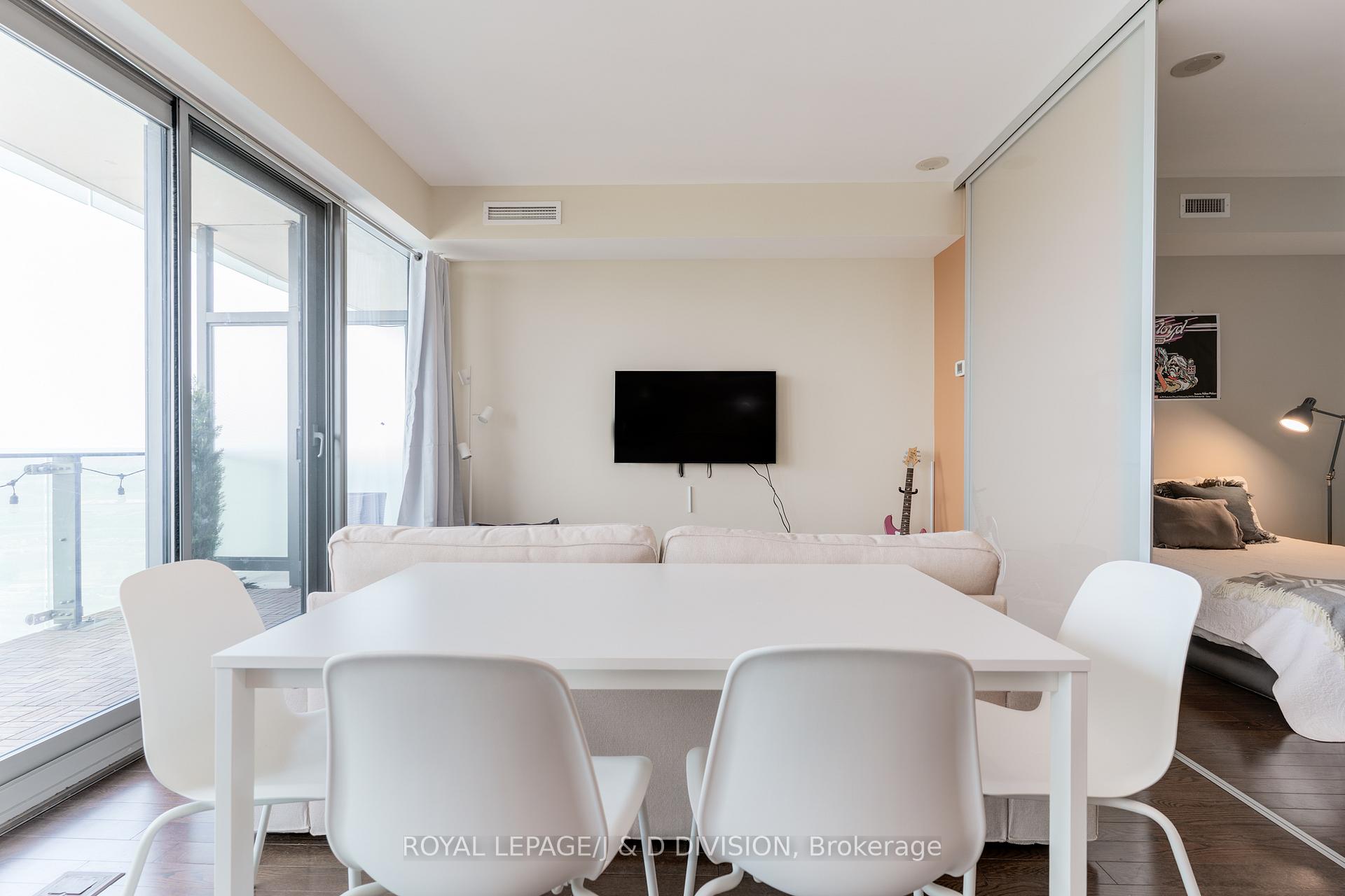 Photo 10 of Unit 3105, 390 Cherry Street, Toronto, Waterfront Communities — HOMEH