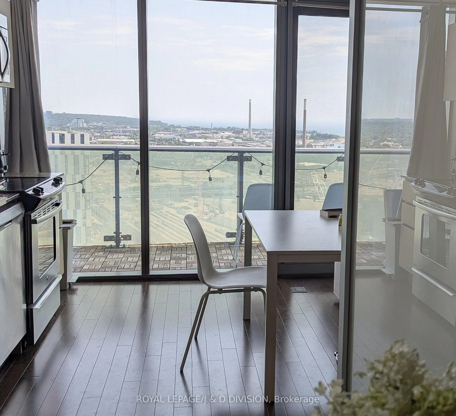 Photo 2 of Unit 3105, 390 Cherry Street, Toronto, Waterfront Communities — HOMEH