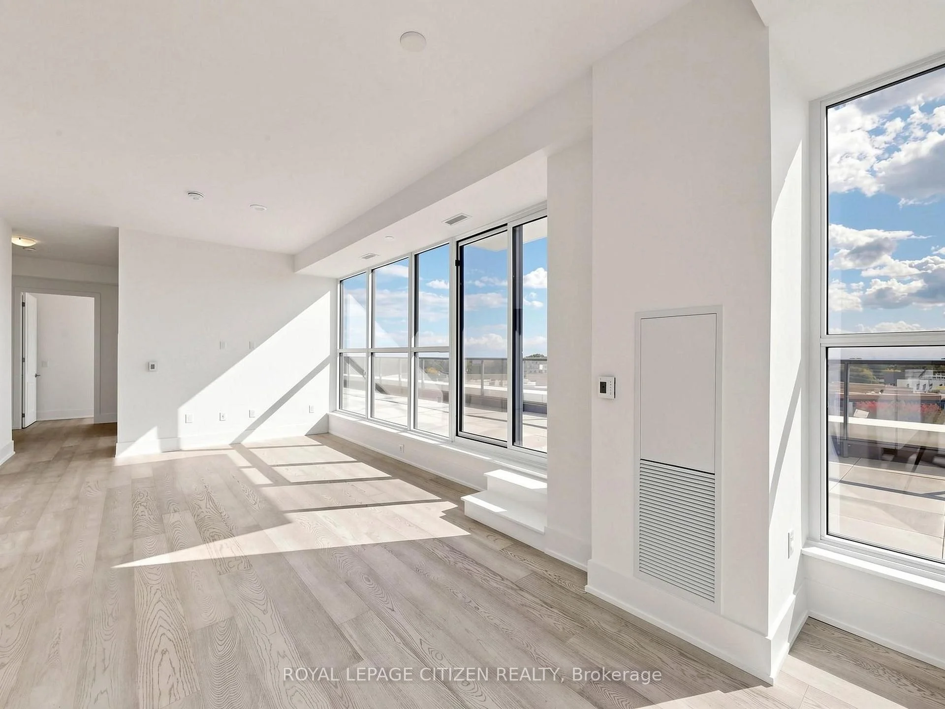 Photo 26 of Unit 707, 1063 Douglas Mccurdy Comm, Mississauga, Lakeview — HOMEH