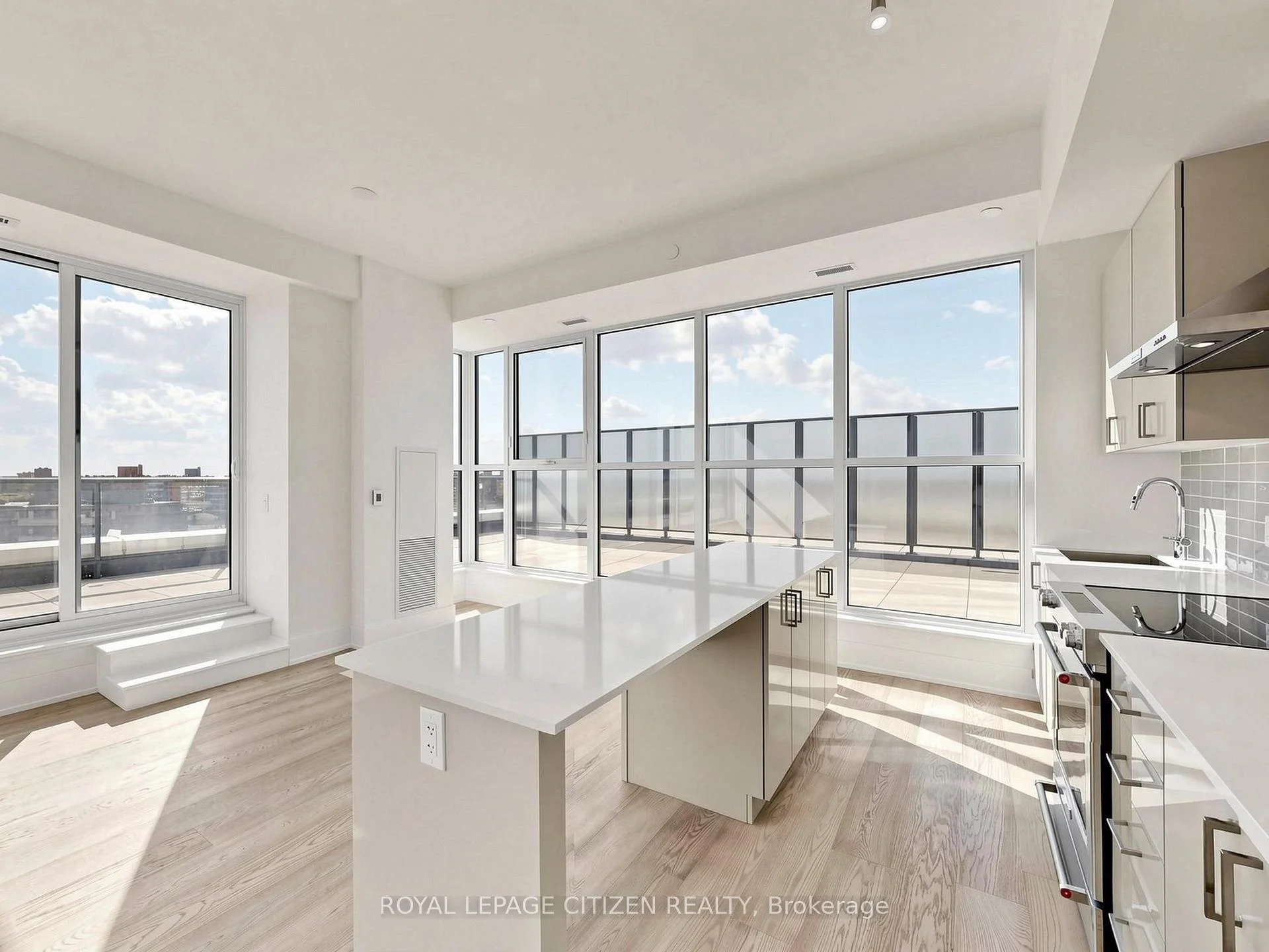Photo 30 of Unit 707, 1063 Douglas Mccurdy Comm, Mississauga, Lakeview — HOMEH