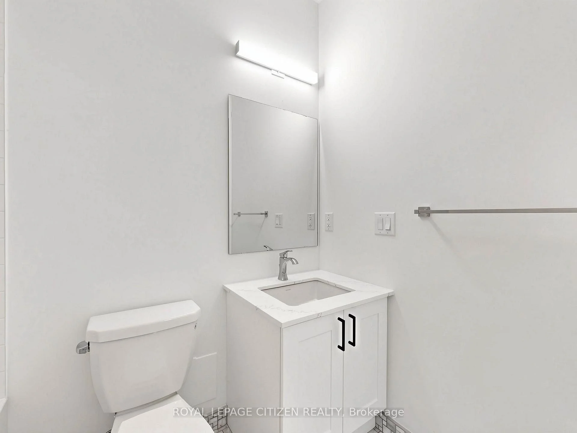 Photo 42 of Unit 707, 1063 Douglas Mccurdy Comm, Mississauga, Lakeview — HOMEH