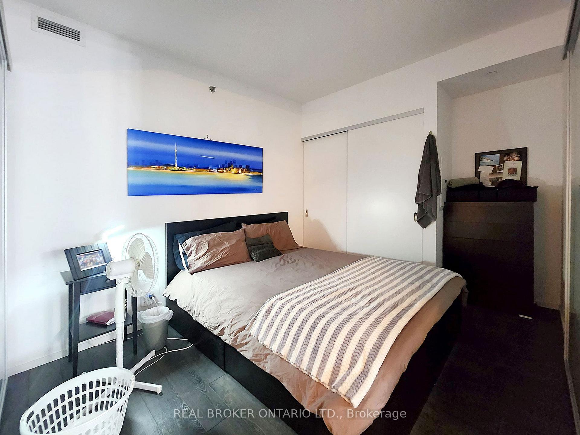 Photo 7 of Unit 2803, 5 St Joseph Street, Toronto, Bay Street Corridor — HOMEH