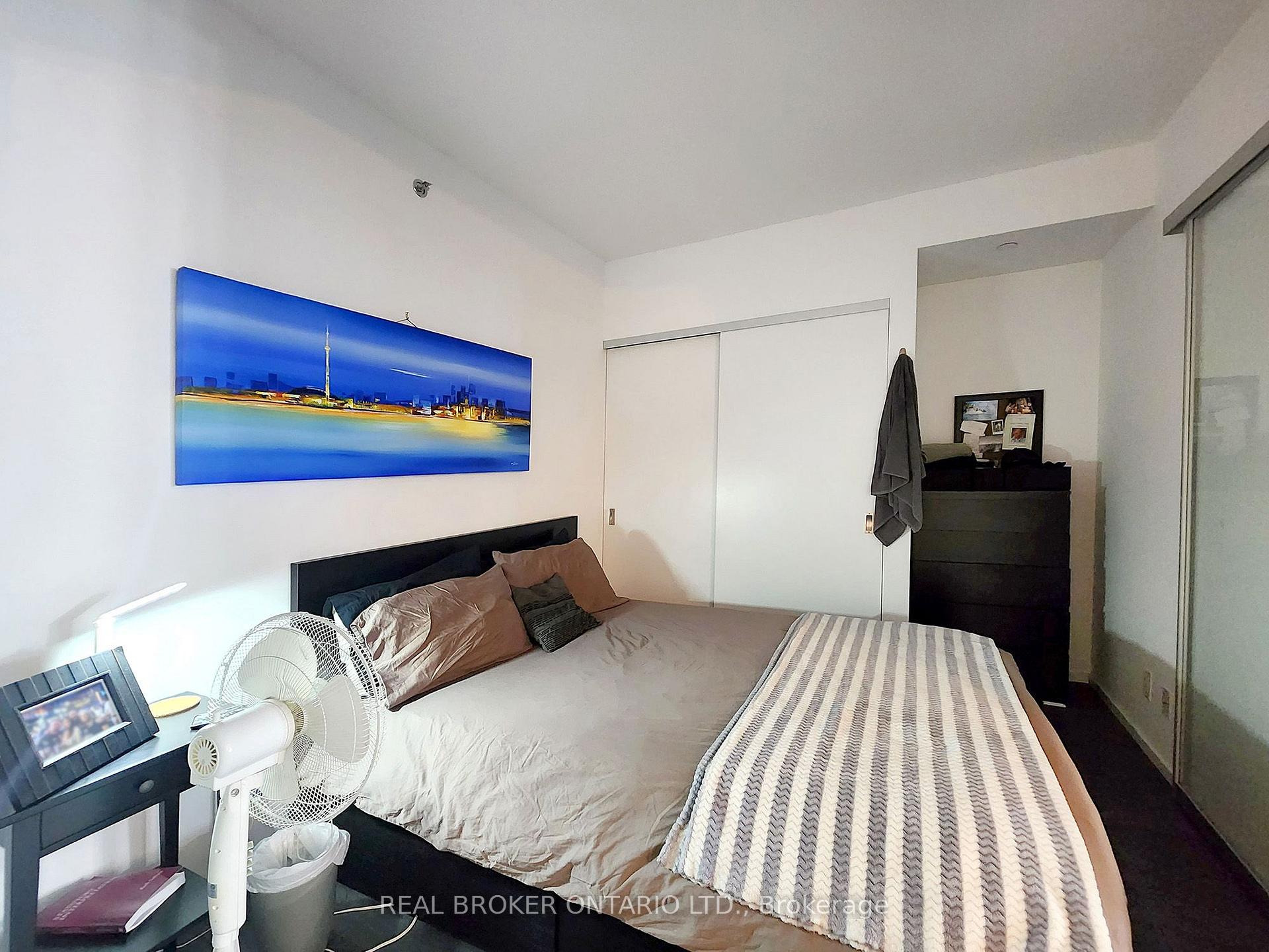 Photo 8 of Unit 2803, 5 St Joseph Street, Toronto, Bay Street Corridor — HOMEH