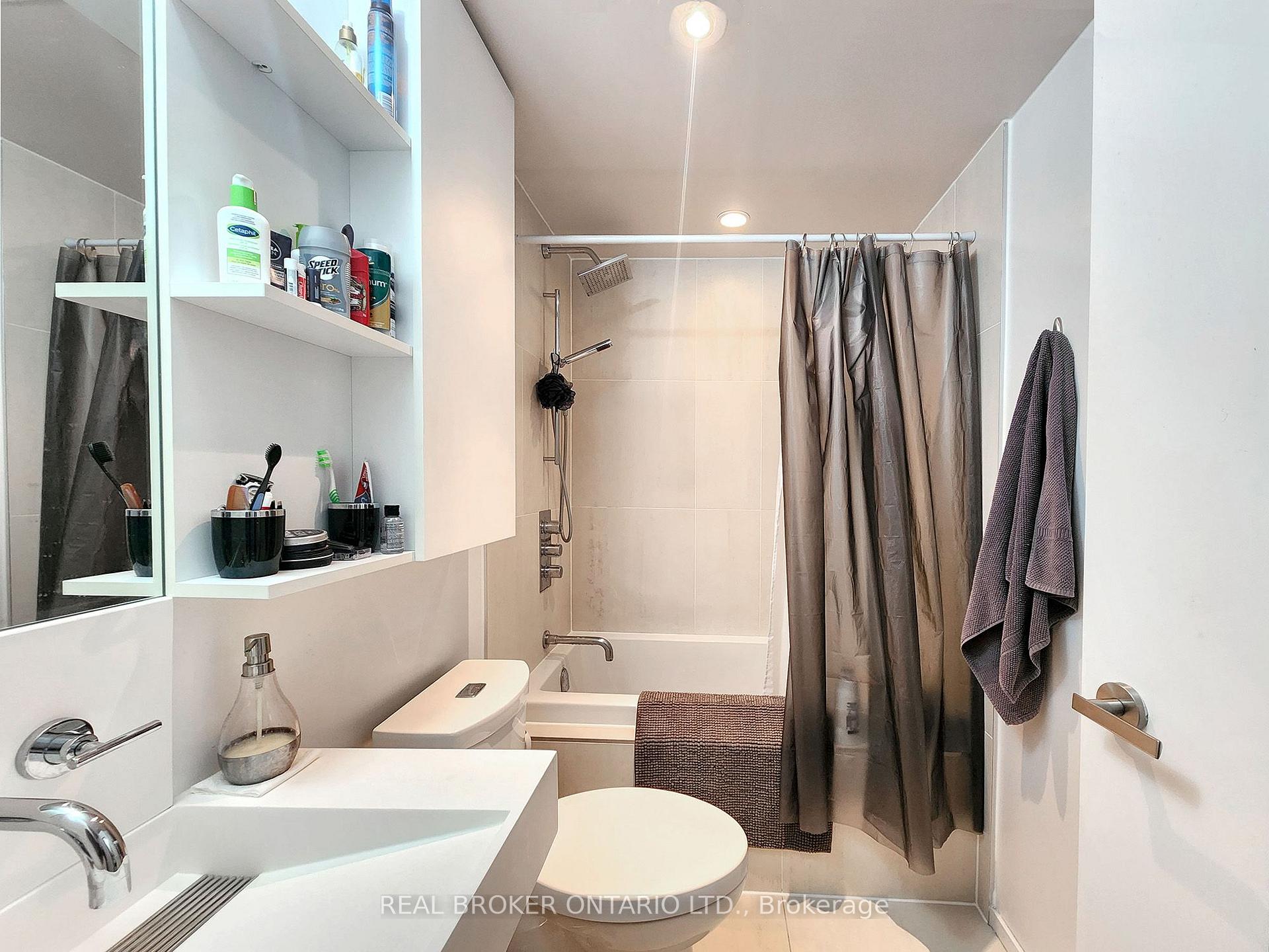 Photo 10 of Unit 2803, 5 St Joseph Street, Toronto, Bay Street Corridor — HOMEH