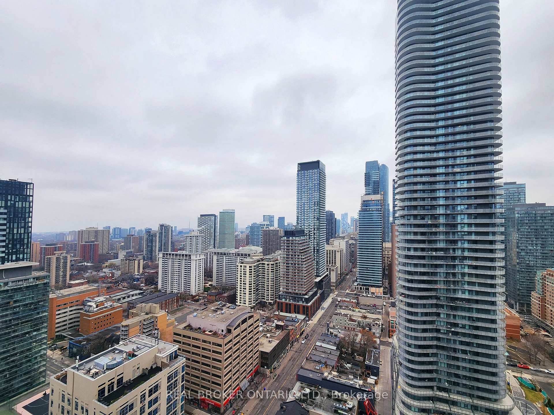 Photo 14 of Unit 2803, 5 St Joseph Street, Toronto, Bay Street Corridor — HOMEH