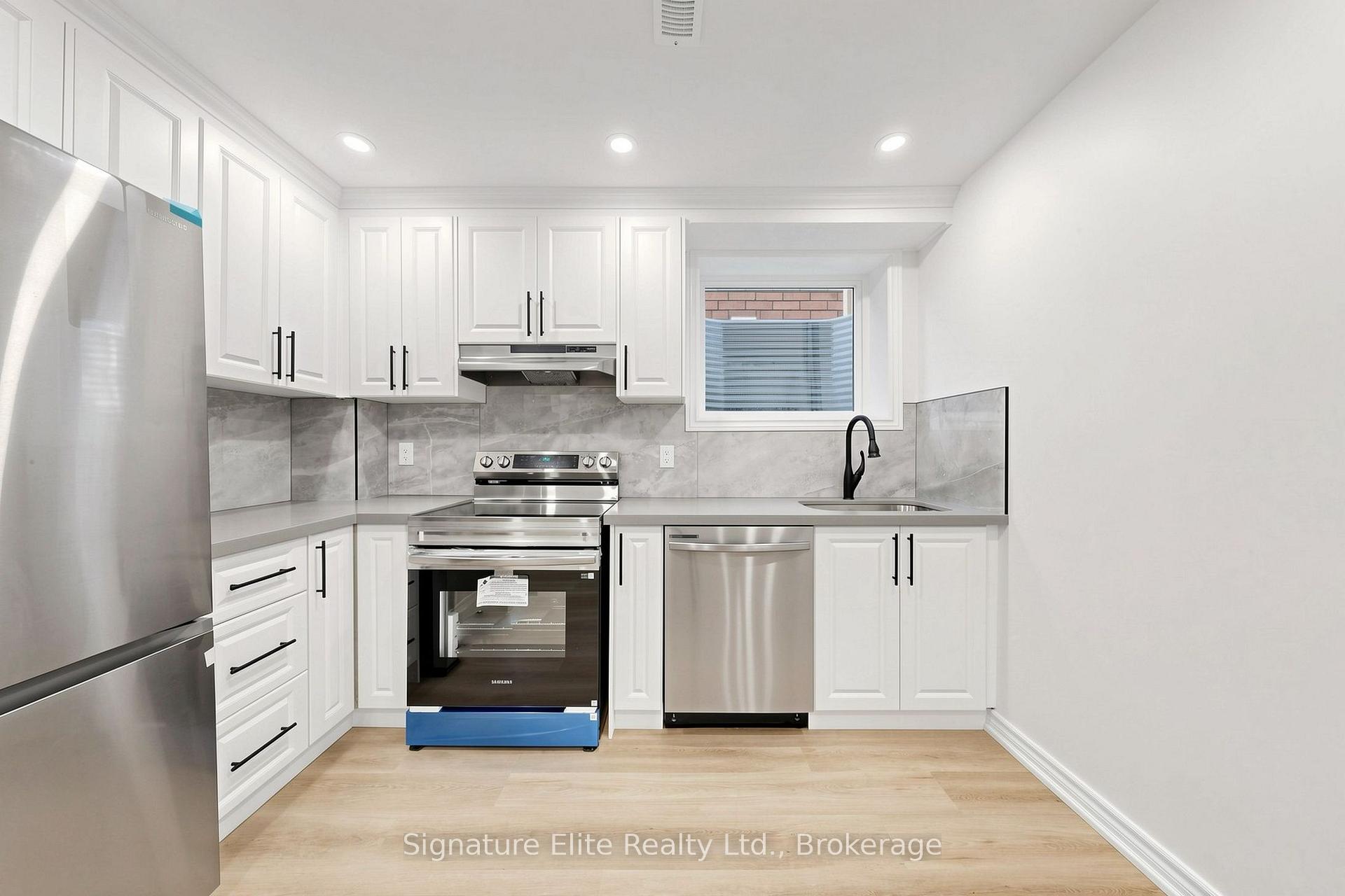 Photo 4 of Unit Unit B, 44 Cotton Street, Clarington, Bowmanville — HOMEH