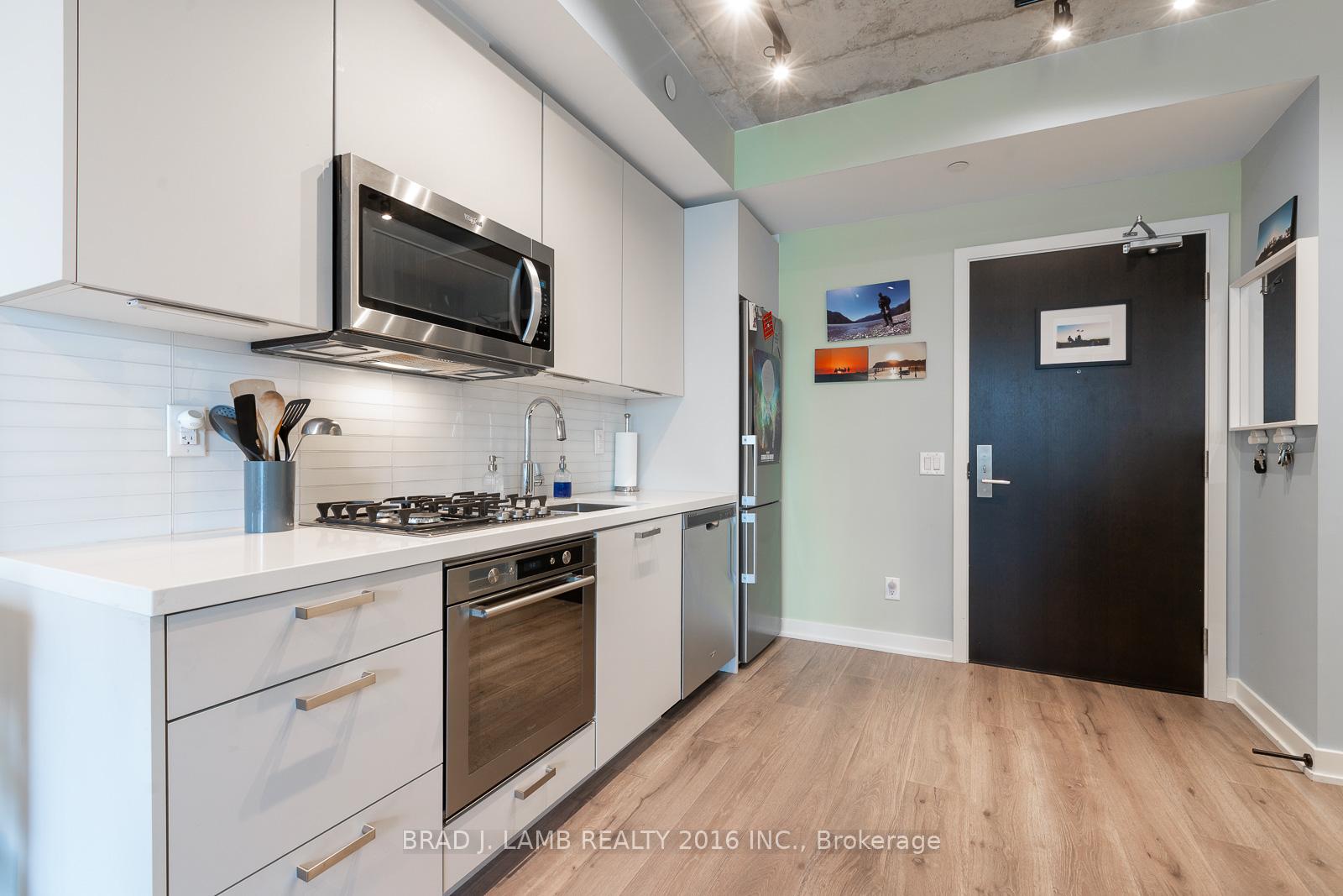 Photo 3 of Unit 607, 55 Ontario Street, Toronto, Moss Park — HOMEH